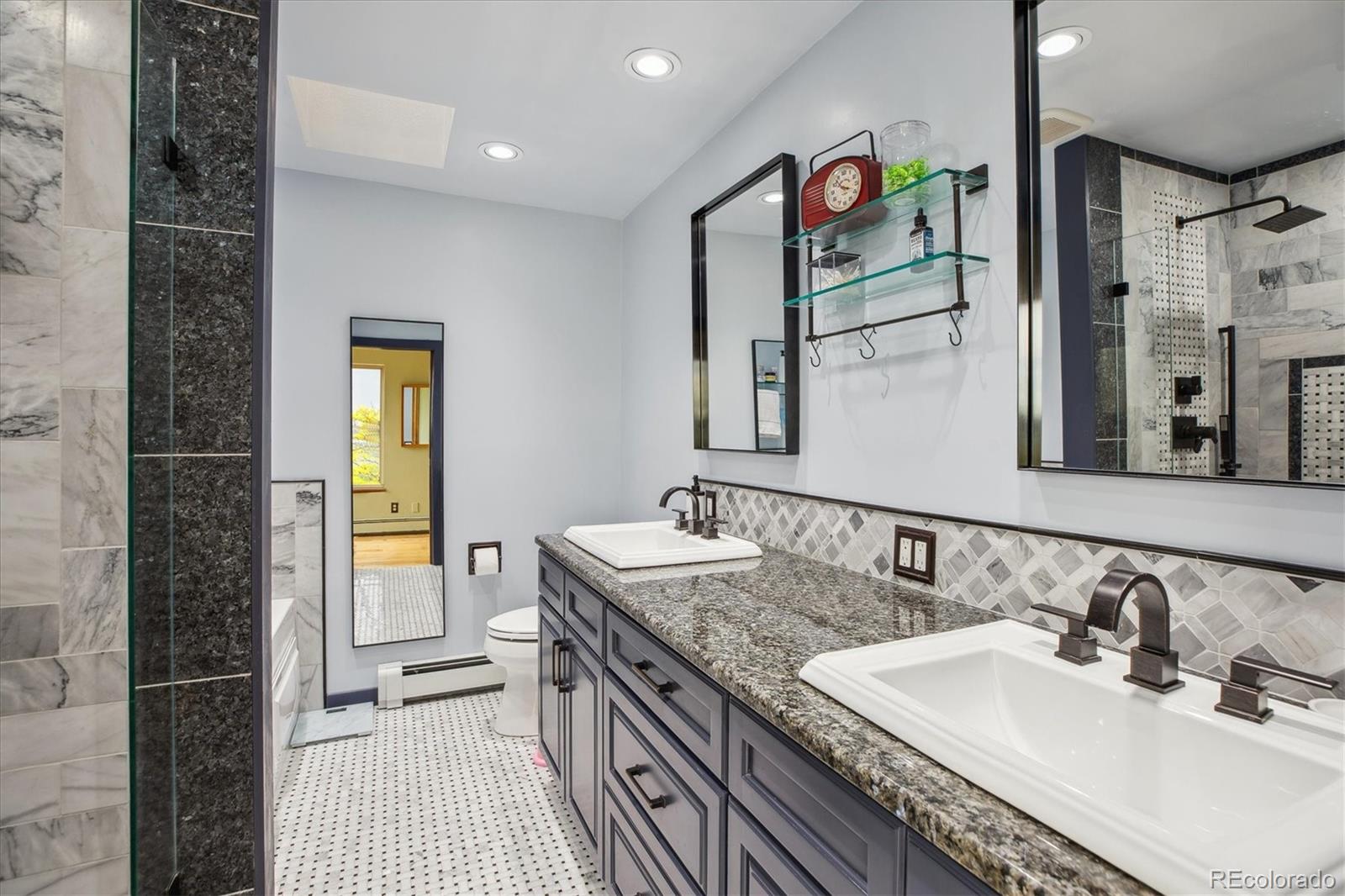 Golden, Colorado, 80401, United States, ,3 BathroomsBathrooms,Residential,Contingent,1843437