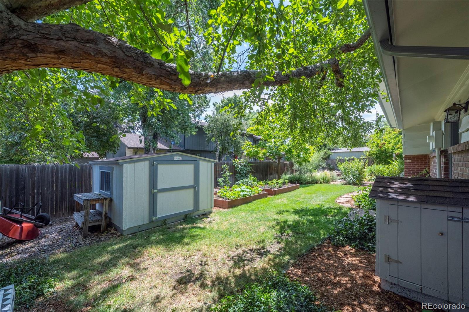 Boulder, Colorado, 80303, United States, 4 Bedrooms Bedrooms, ,3 BathroomsBathrooms,Residential,Contingent,1944054