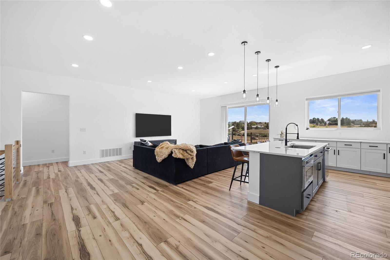 Parker, Colorado, 80134, United States, 3 Bedrooms Bedrooms, ,3 BathroomsBathrooms,Residential,Active,1952066