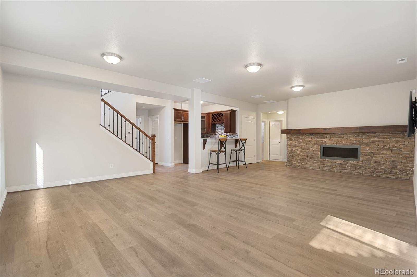 Colorado Springs, Colorado, 80921, United States, 5 Bedrooms Bedrooms, ,4 BathroomsBathrooms,Residential,Active,2002338