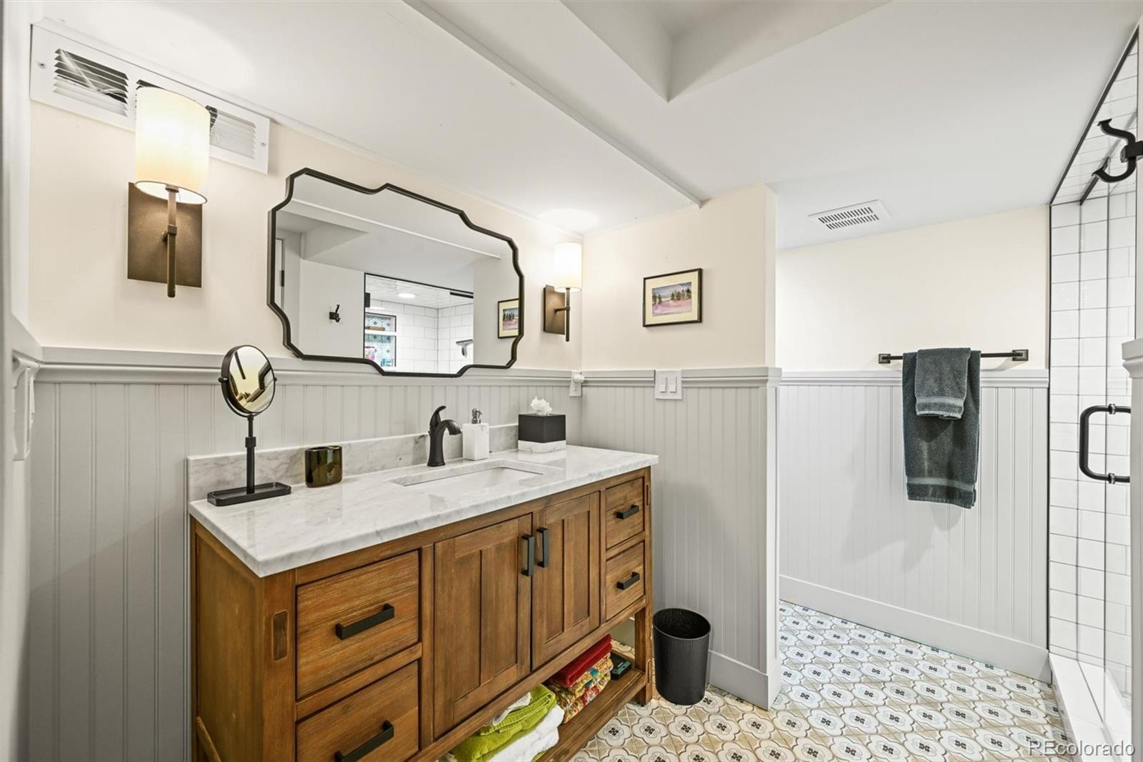 Denver, Colorado, 80210, United States, 3 Bedrooms Bedrooms, ,3 BathroomsBathrooms,Residential,Active,2045001