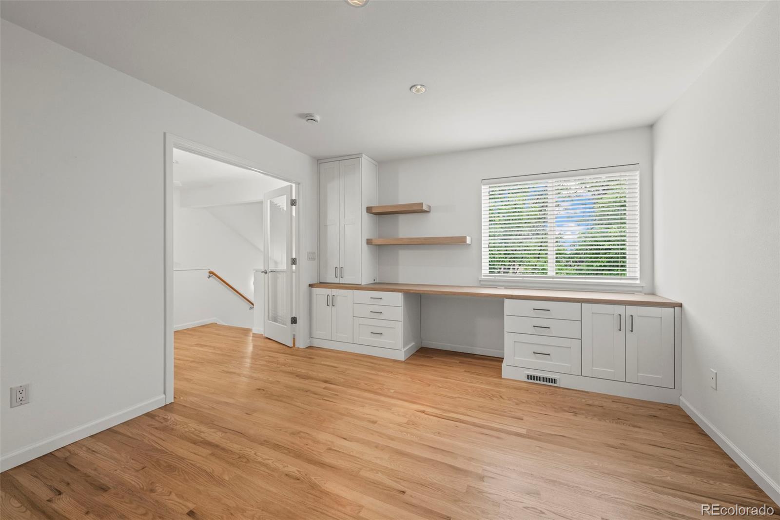 Boulder, Colorado, 80301, United States, 3 Bedrooms Bedrooms, ,4 BathroomsBathrooms,Residential,Active,2052046