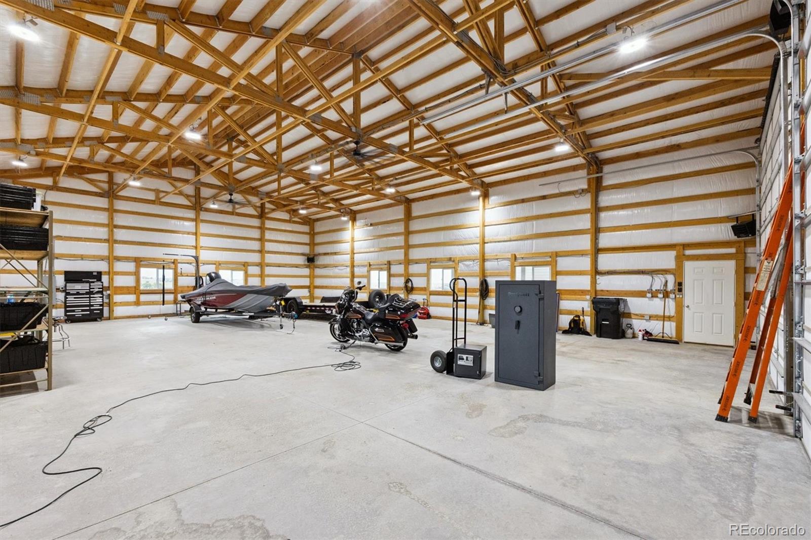 Parker, Colorado, 80138, United States, 5 Bedrooms Bedrooms, ,4 BathroomsBathrooms,Residential,Active,1914585
