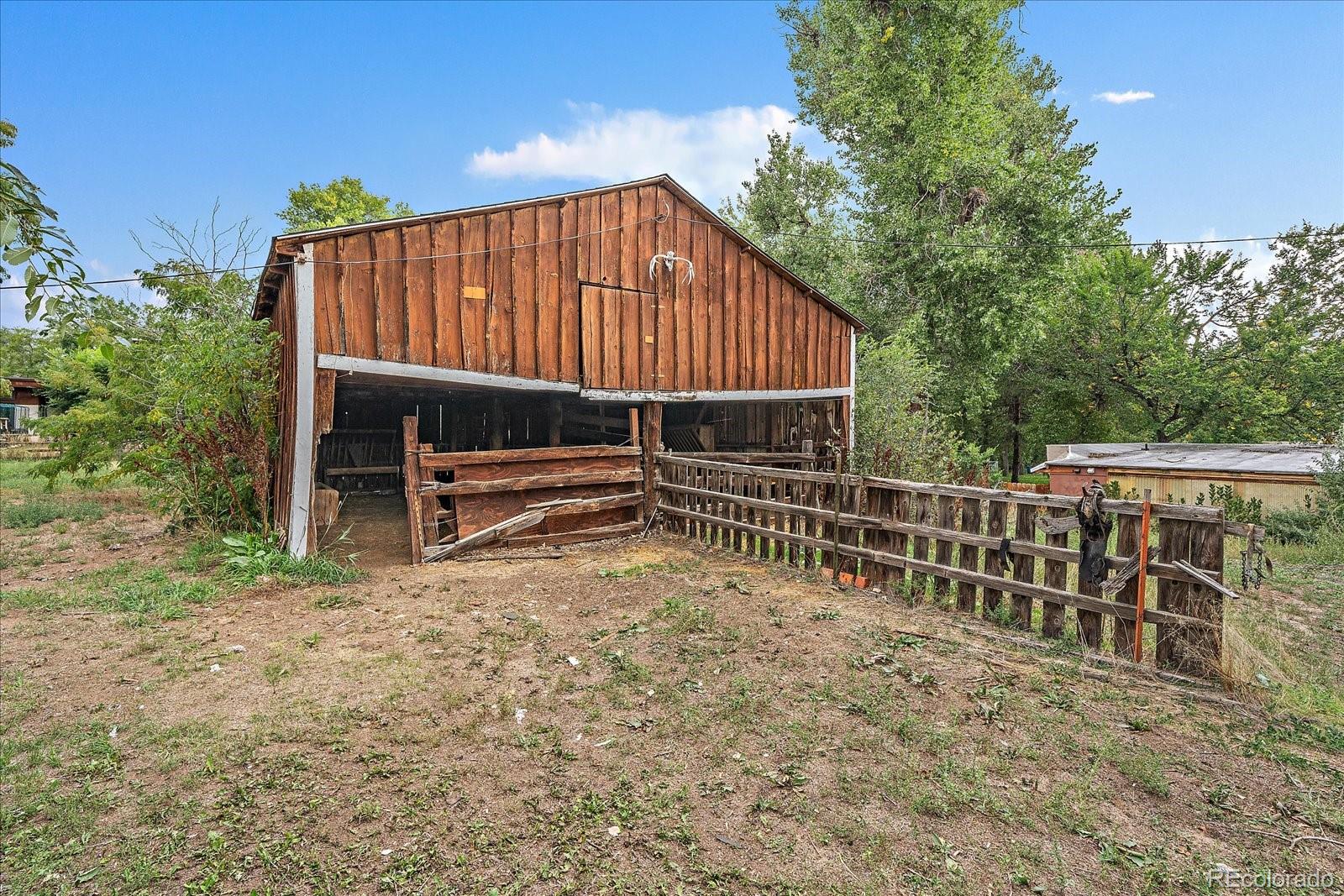 Longmont, Colorado, 80503, United States, 4 Bedrooms Bedrooms, ,2 BathroomsBathrooms,Residential,Active,1945852