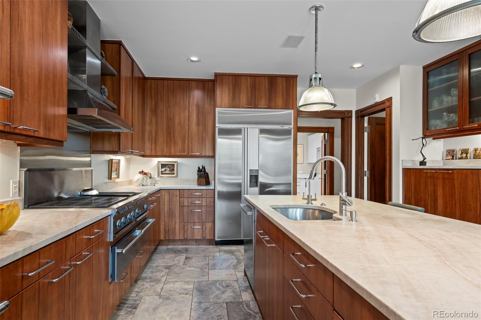 Niwot, Colorado, 80503, United States, 4 Bedrooms Bedrooms, ,7 BathroomsBathrooms,Residential,Active,2033352