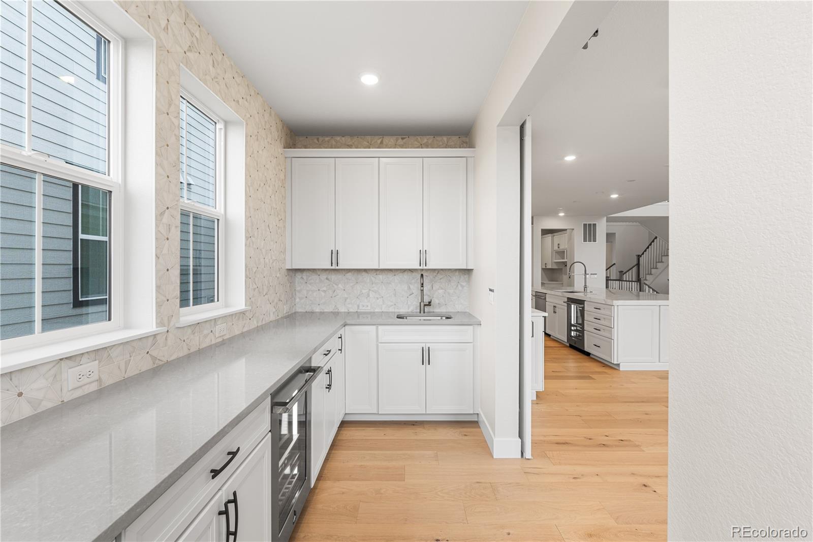 Castle Pines, Colorado, 80108, United States, 7 Bedrooms Bedrooms, ,8 BathroomsBathrooms,Residential,Active,1992239