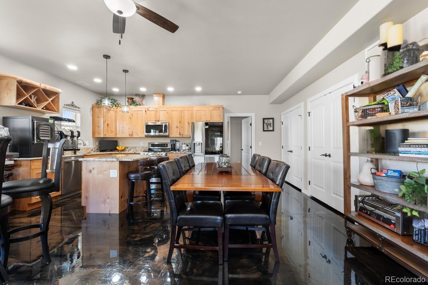 Montrose, Colorado, 81403, United States, 3 Bedrooms Bedrooms, ,3 BathroomsBathrooms,Residential,Active,1985579