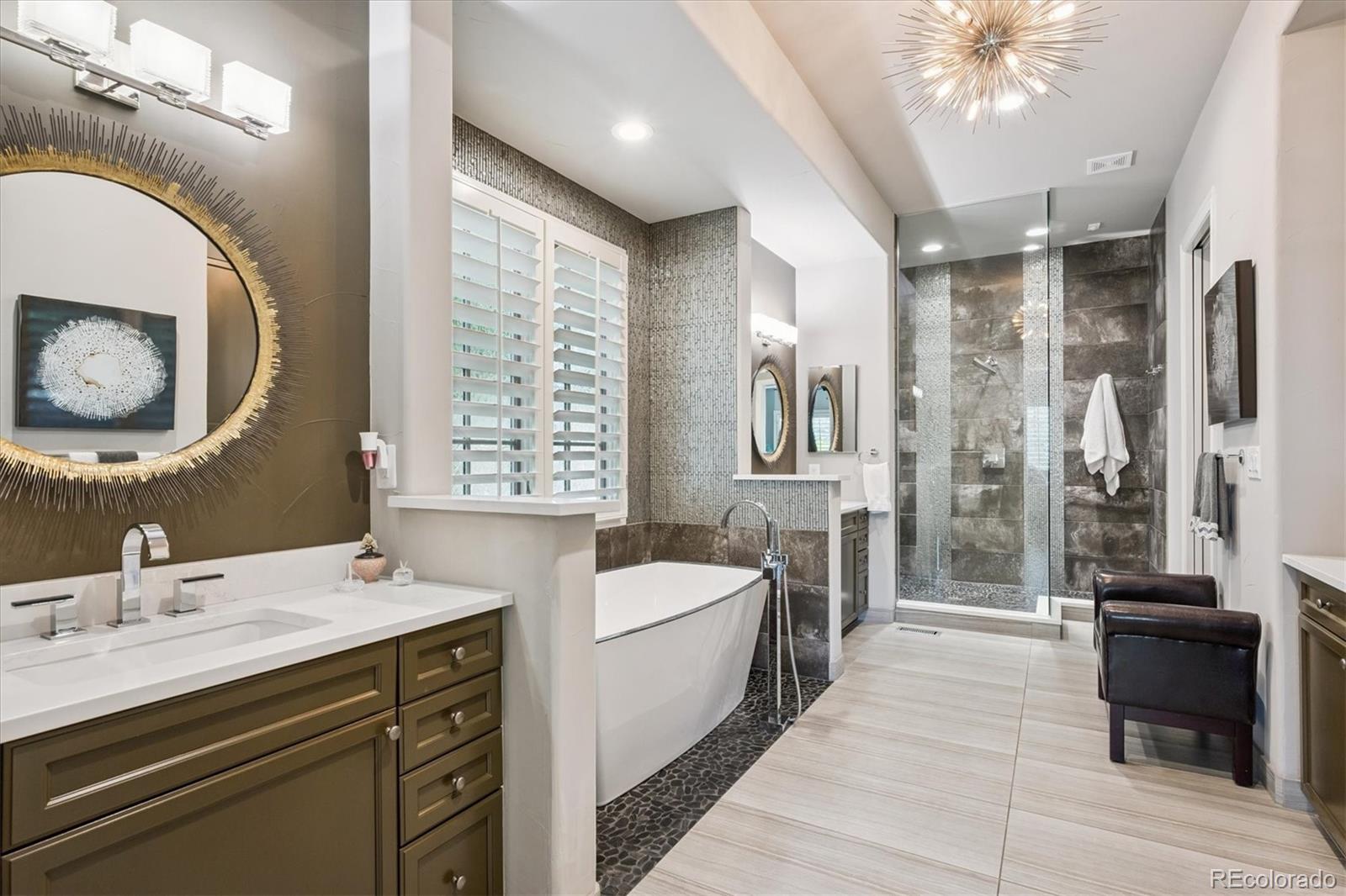 Denver, Colorado, 80231, United States, 4 Bedrooms Bedrooms, ,6 BathroomsBathrooms,Residential,Active,2008745