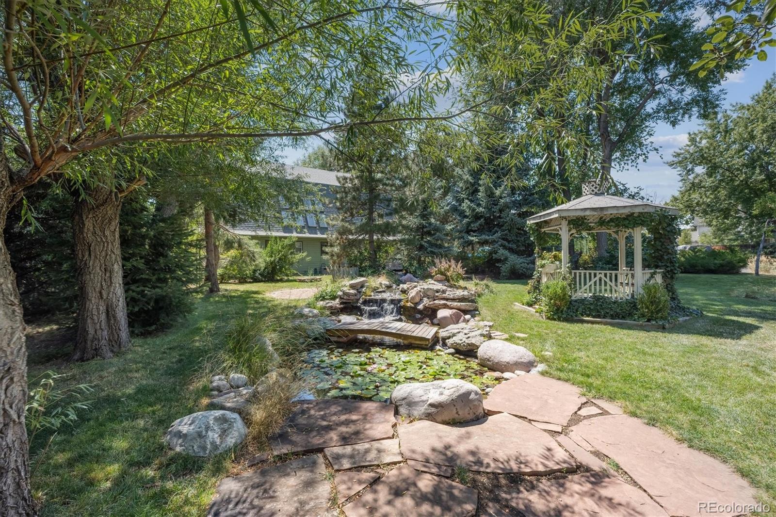 Lakewood, Colorado, 80232, United States, 4 Bedrooms Bedrooms, ,3 BathroomsBathrooms,Residential,Active,1929429