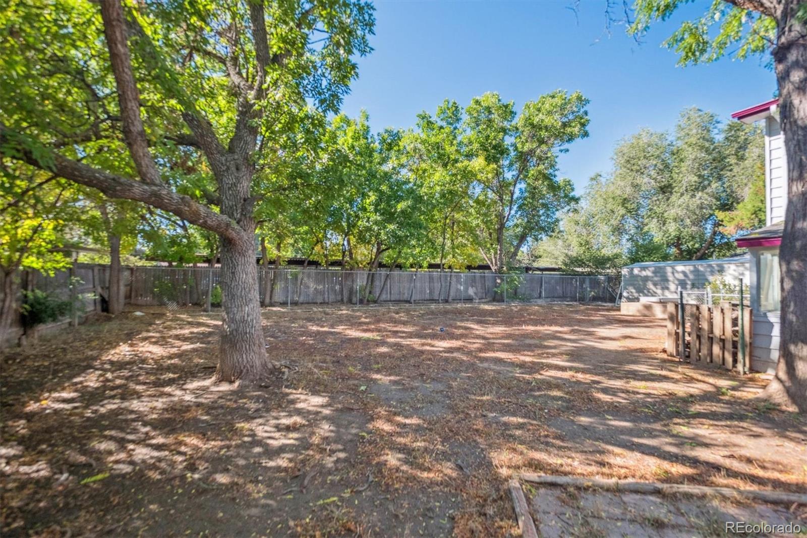 Lakewood, Colorado, 80227, United States, 3 Bedrooms Bedrooms, ,2 BathroomsBathrooms,Residential,Active,2043793