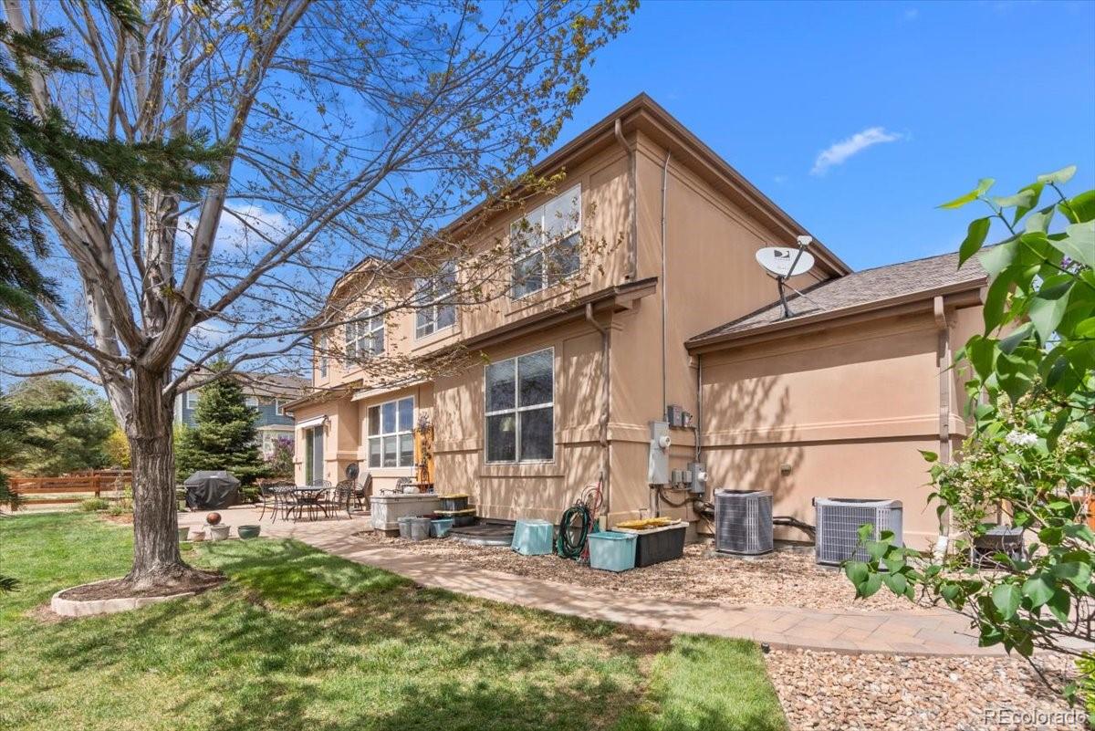 Broomfield, Colorado, 80020, United States, 5 Bedrooms Bedrooms, ,4 BathroomsBathrooms,Residential,Active,2041387
