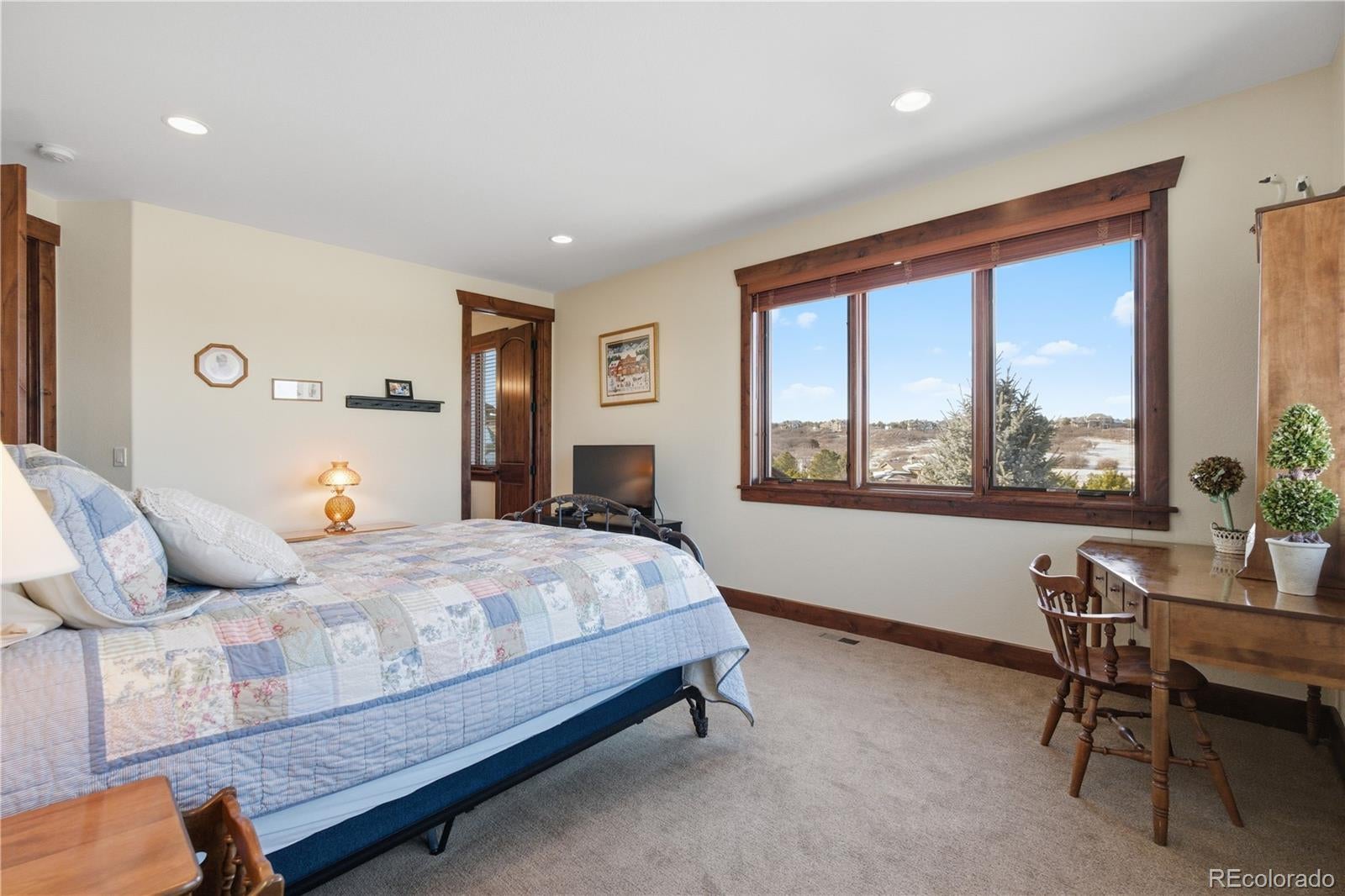 Castle Rock, Colorado, 80108, United States, 4 Bedrooms Bedrooms, ,5 BathroomsBathrooms,Residential,Active,2007242