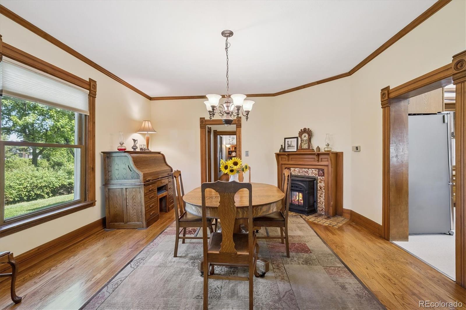 Lakewood, Colorado, 80232, United States, 4 Bedrooms Bedrooms, ,3 BathroomsBathrooms,Residential,Active,1929429