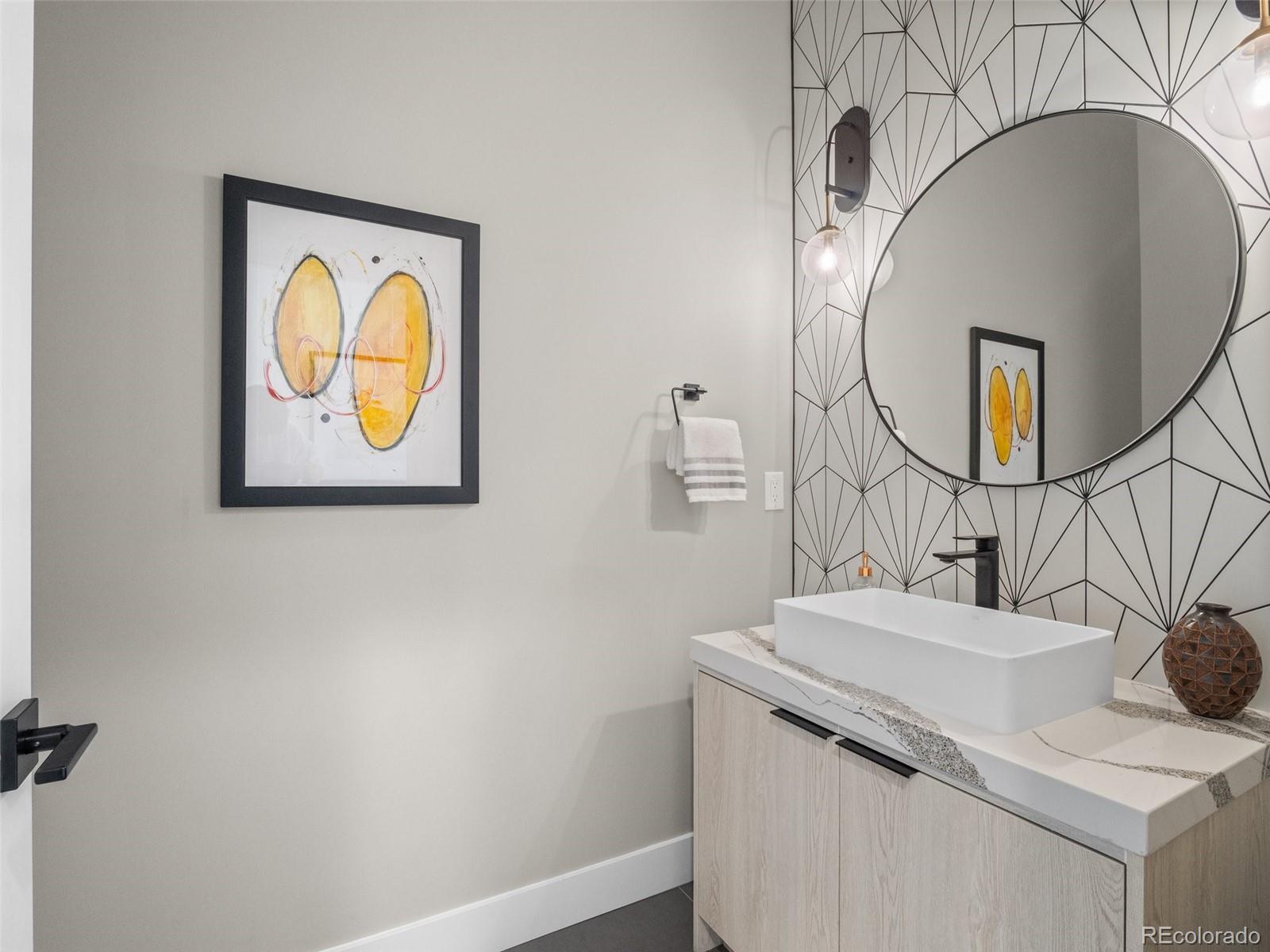 Denver, Colorado, 80210, United States, 5 Bedrooms Bedrooms, ,5 BathroomsBathrooms,Residential,Active,1945244