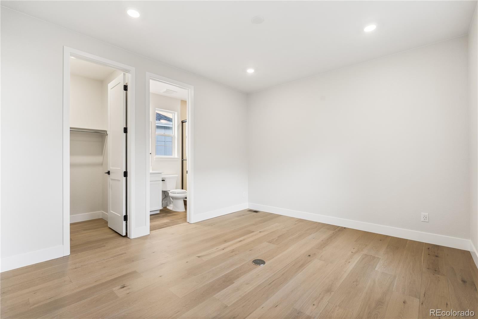 Castle Pines, Colorado, 80108, United States, 7 Bedrooms Bedrooms, ,7 BathroomsBathrooms,Residential,Active,2016708