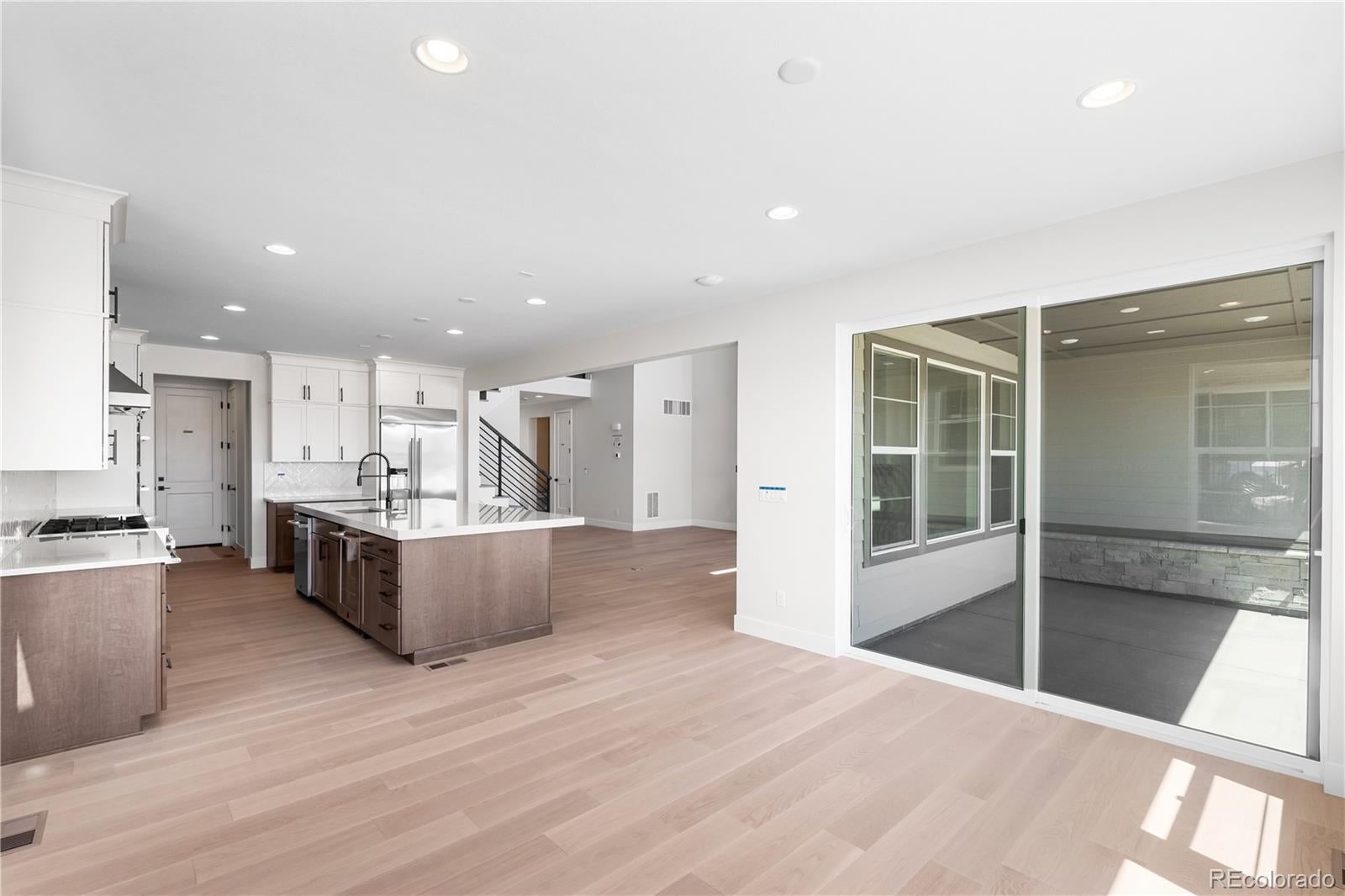 Castle Pines, Colorado, 80108, United States, 7 Bedrooms Bedrooms, ,7 BathroomsBathrooms,Residential,Active,1889020