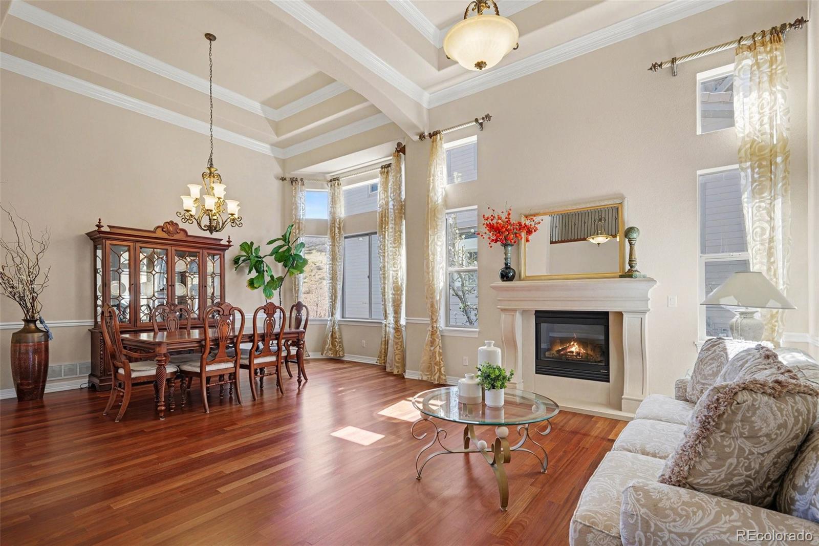 Lone Tree, Colorado, 80124, United States, 3 Bedrooms Bedrooms, ,3 BathroomsBathrooms,Residential,Active,2030582