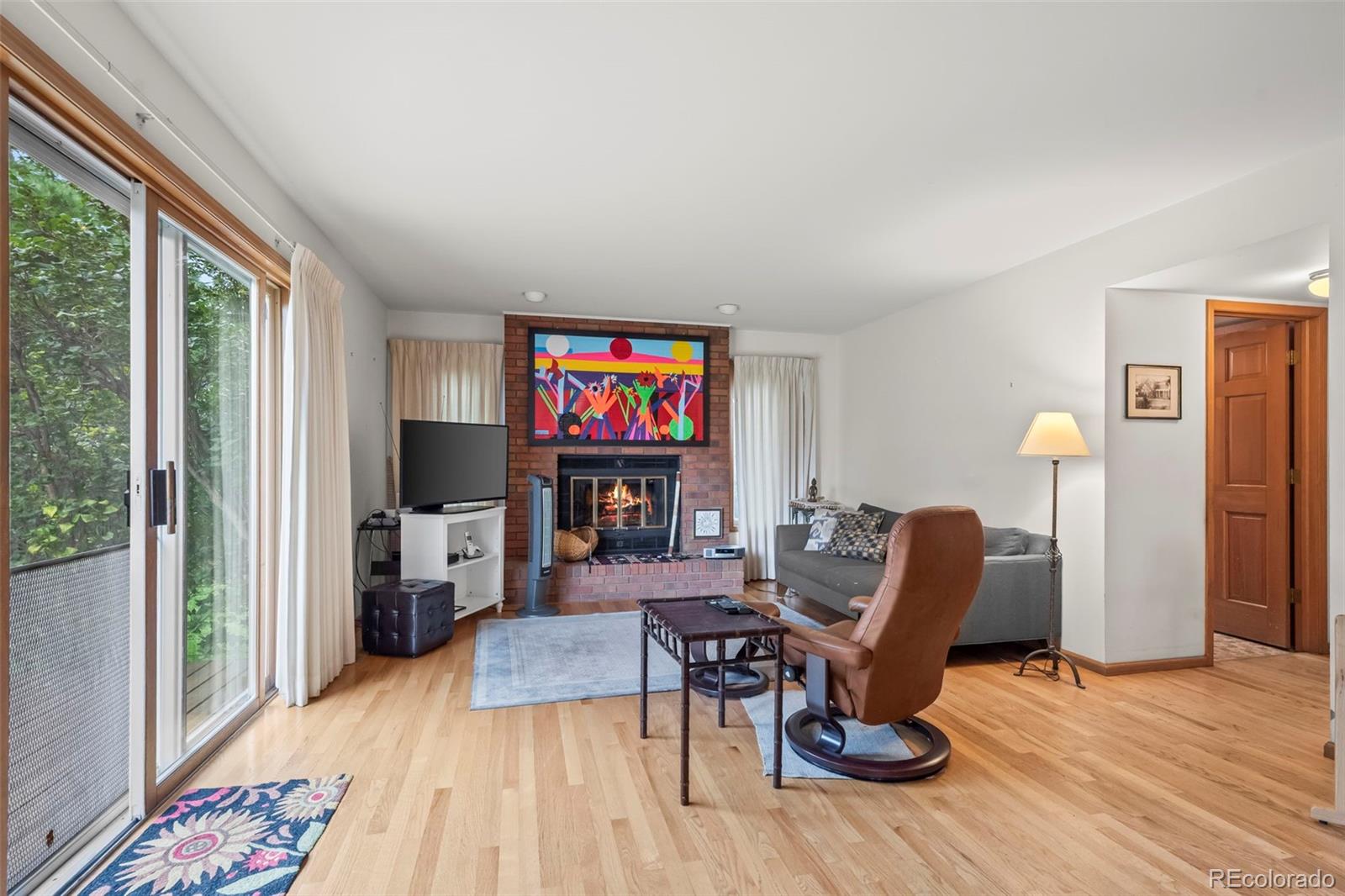 Boulder, Colorado, 80303, United States, 4 Bedrooms Bedrooms, ,3 BathroomsBathrooms,Residential,Active,1945495