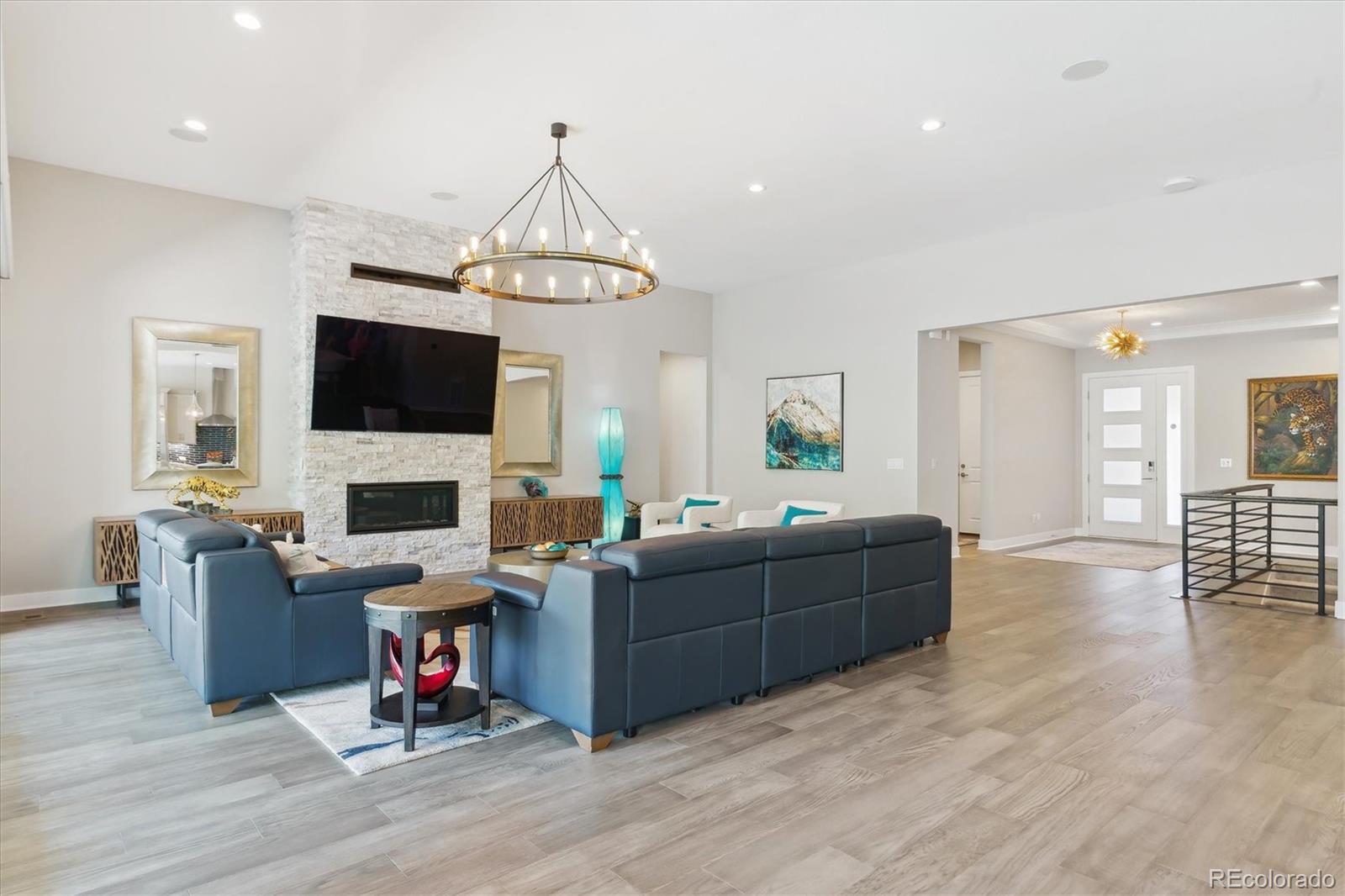 Castle Rock, Colorado, 80104, United States, ,4 BathroomsBathrooms,Residential,Active,1824531