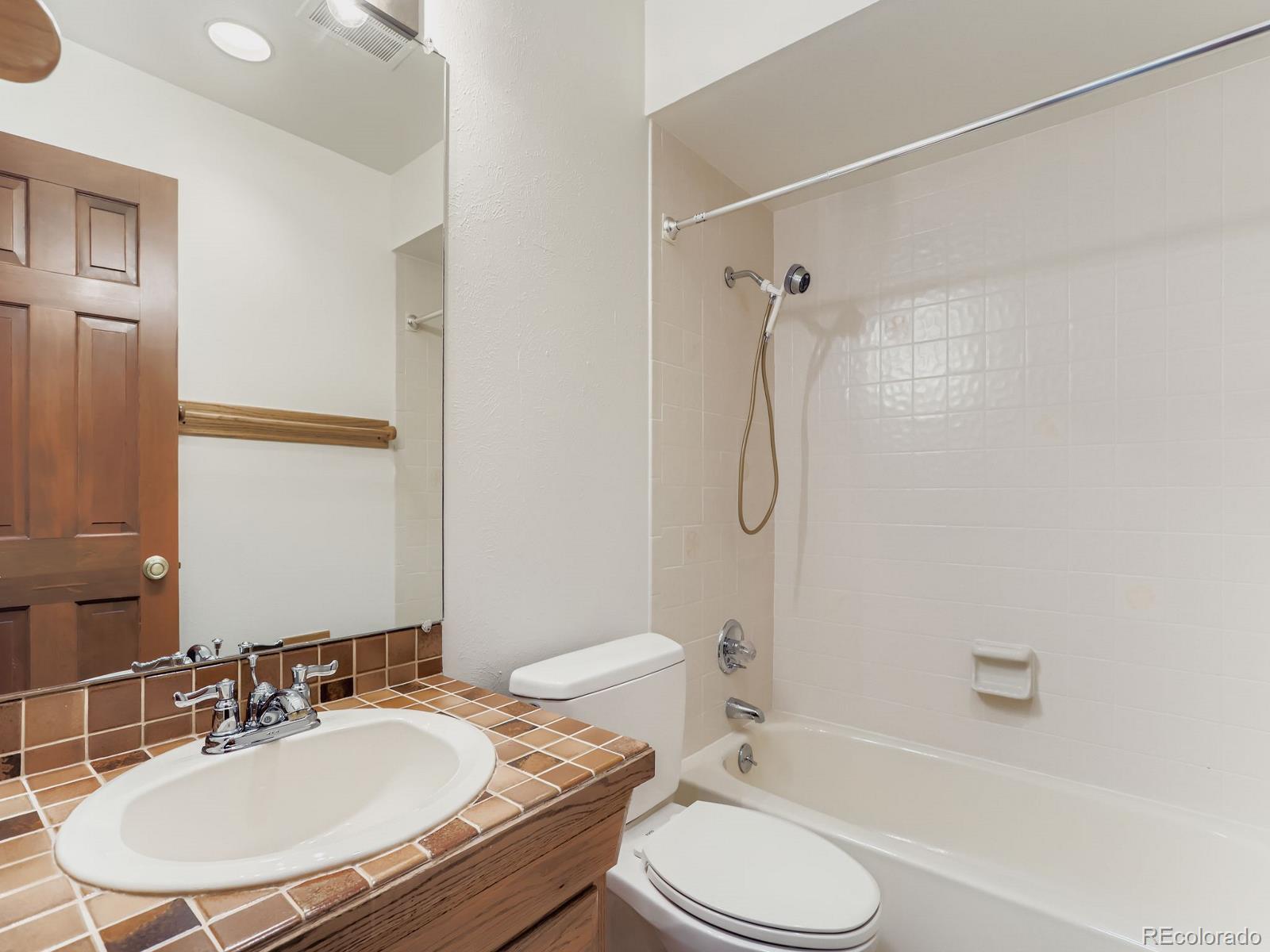 Boulder, Colorado, 80302, United States, 3 Bedrooms Bedrooms, ,3 BathroomsBathrooms,Residential,Active,1944050