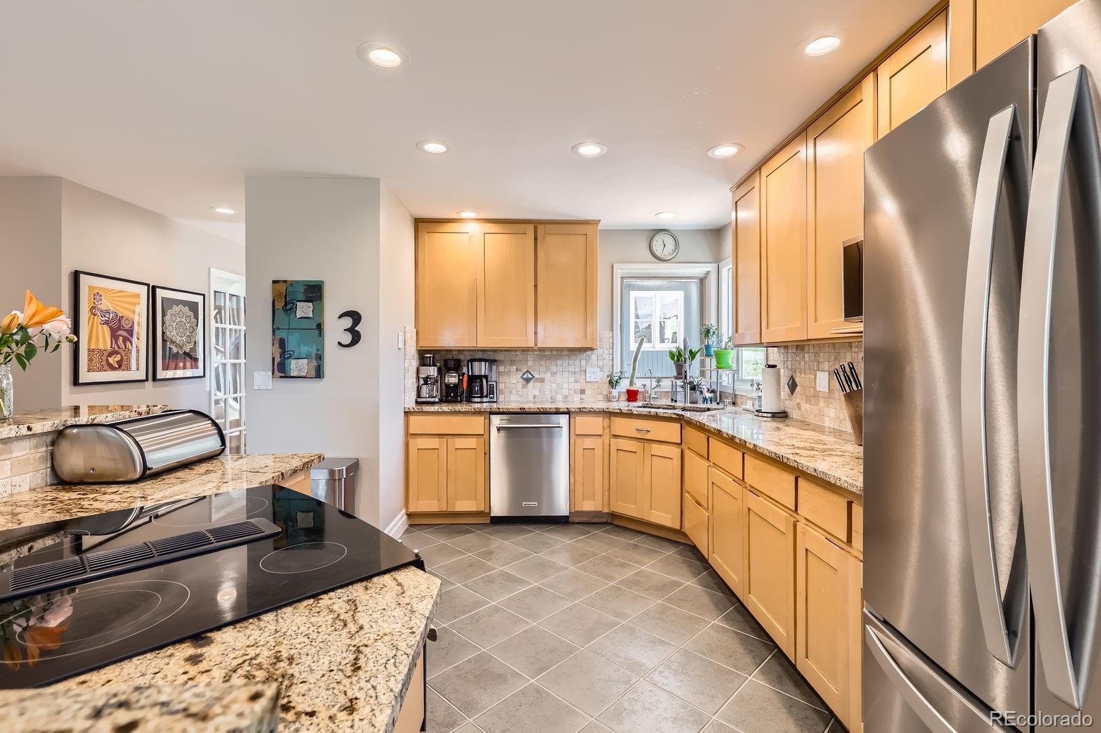 Boulder, Colorado, 80302, United States, 4 Bedrooms Bedrooms, ,3 BathroomsBathrooms,Residential,Active,1944047