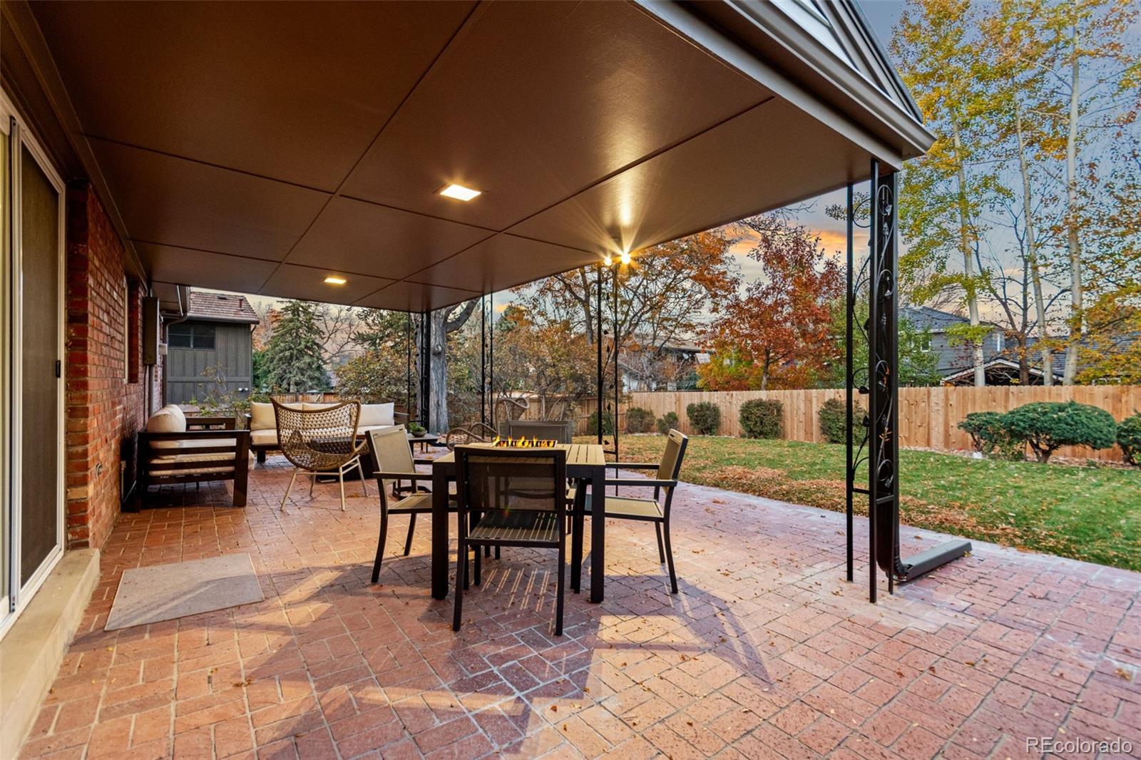 Denver, Colorado, 80237, United States, ,4 BathroomsBathrooms,Residential,Active,1894229