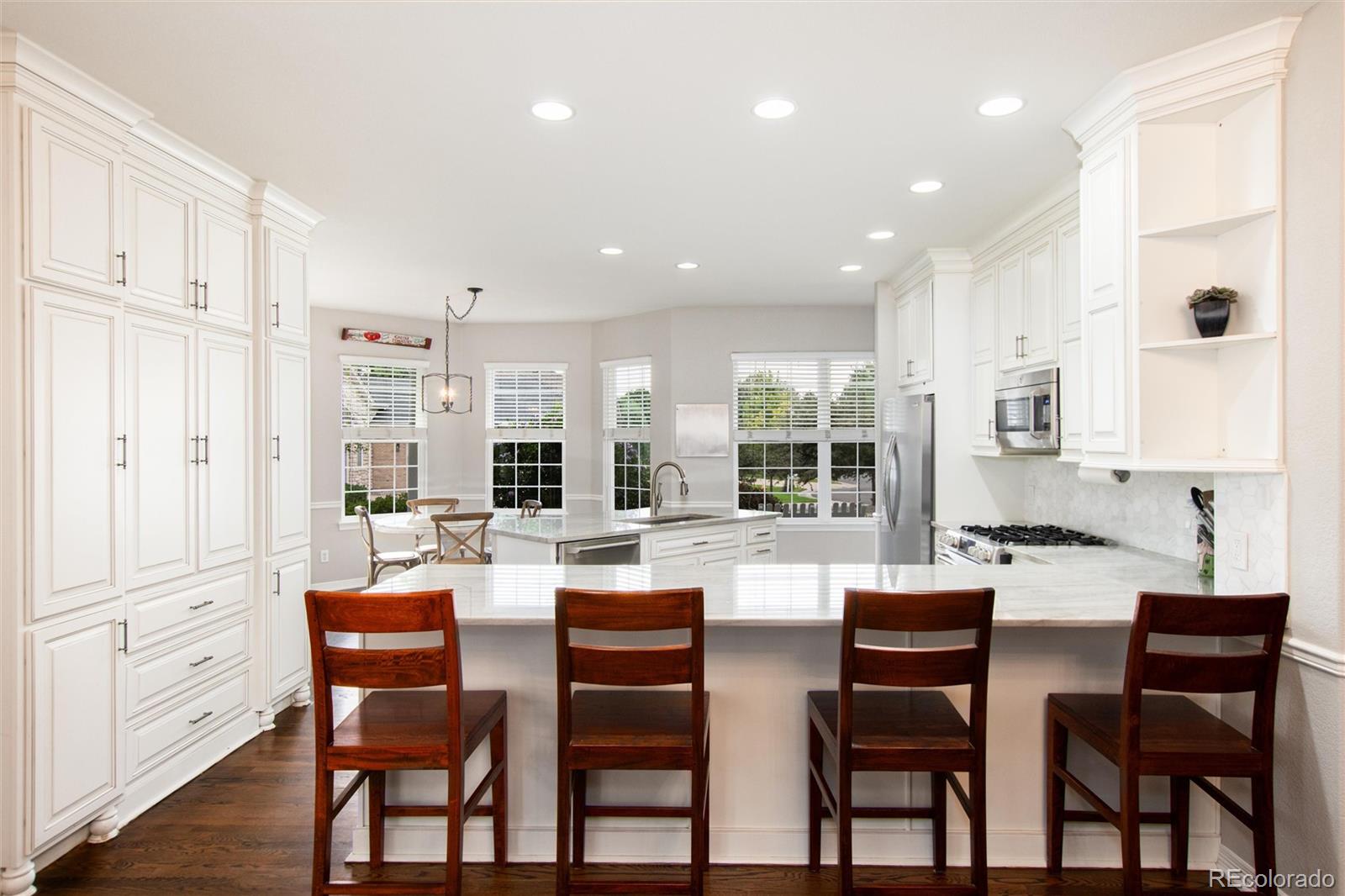 Littleton, Colorado, 80123, United States, 4 Bedrooms Bedrooms, ,4 BathroomsBathrooms,Residential,Active,1936610