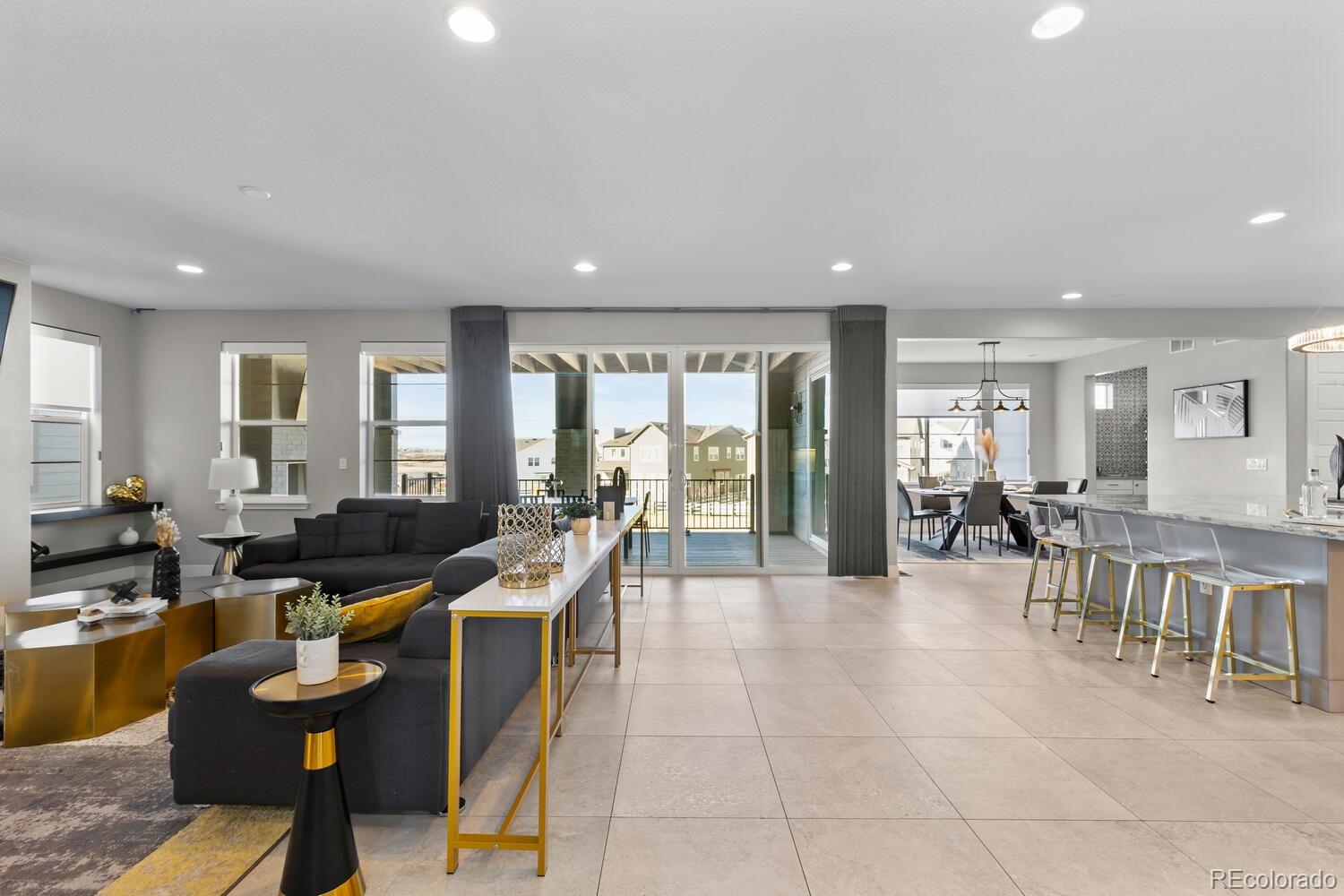 Castle Pines, Colorado, 80108, United States, 5 Bedrooms Bedrooms, ,6 BathroomsBathrooms,Residential,Active,1965853