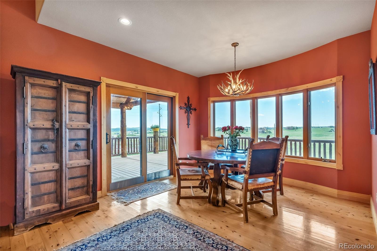 Larkspur, Colorado, 80118, United States, 4 Bedrooms Bedrooms, ,5 BathroomsBathrooms,Residential,Active,1841306