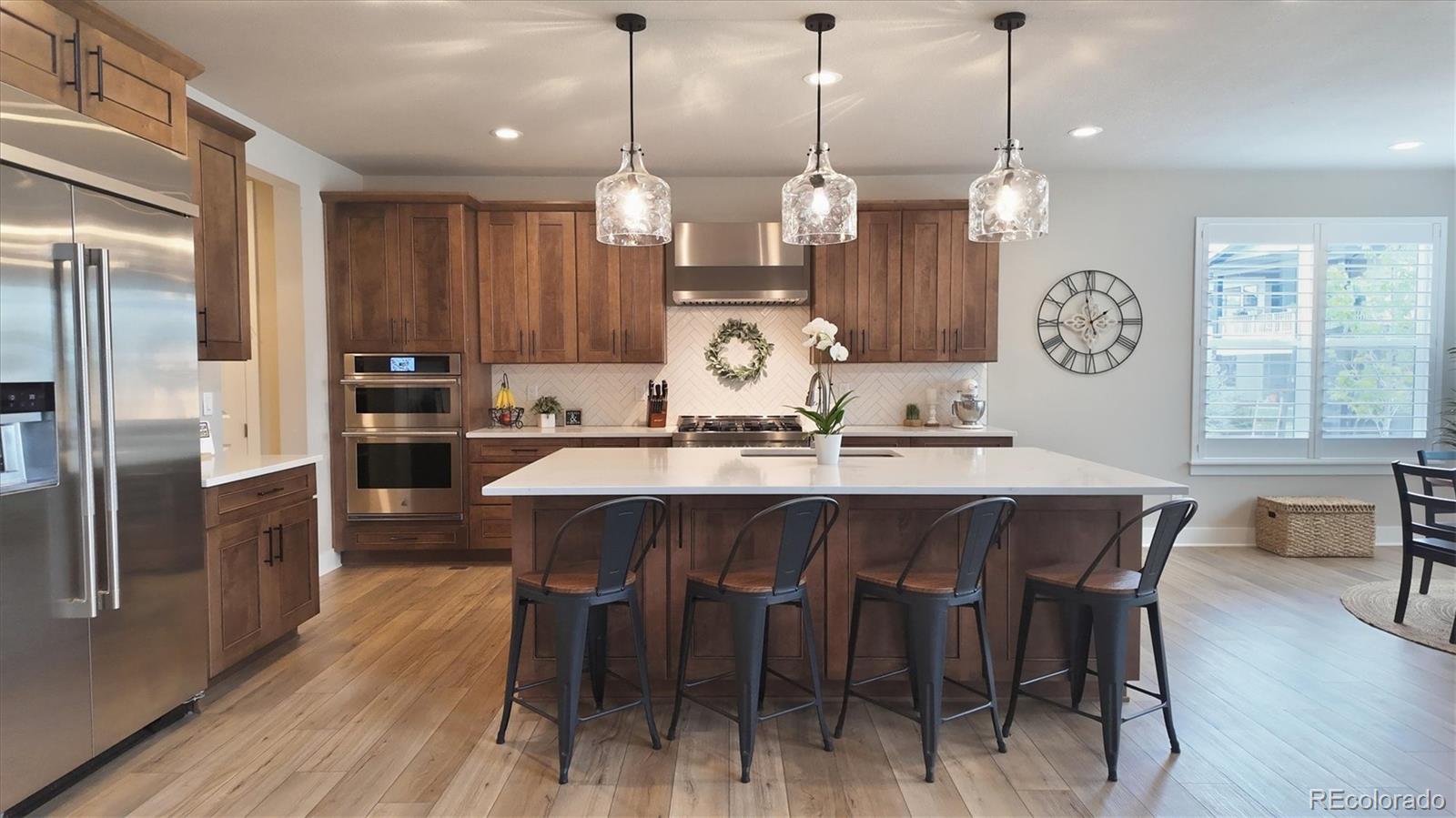 Castle Rock, Colorado, 80104, United States, 7 Bedrooms Bedrooms, ,6 BathroomsBathrooms,Residential,Active,1953382
