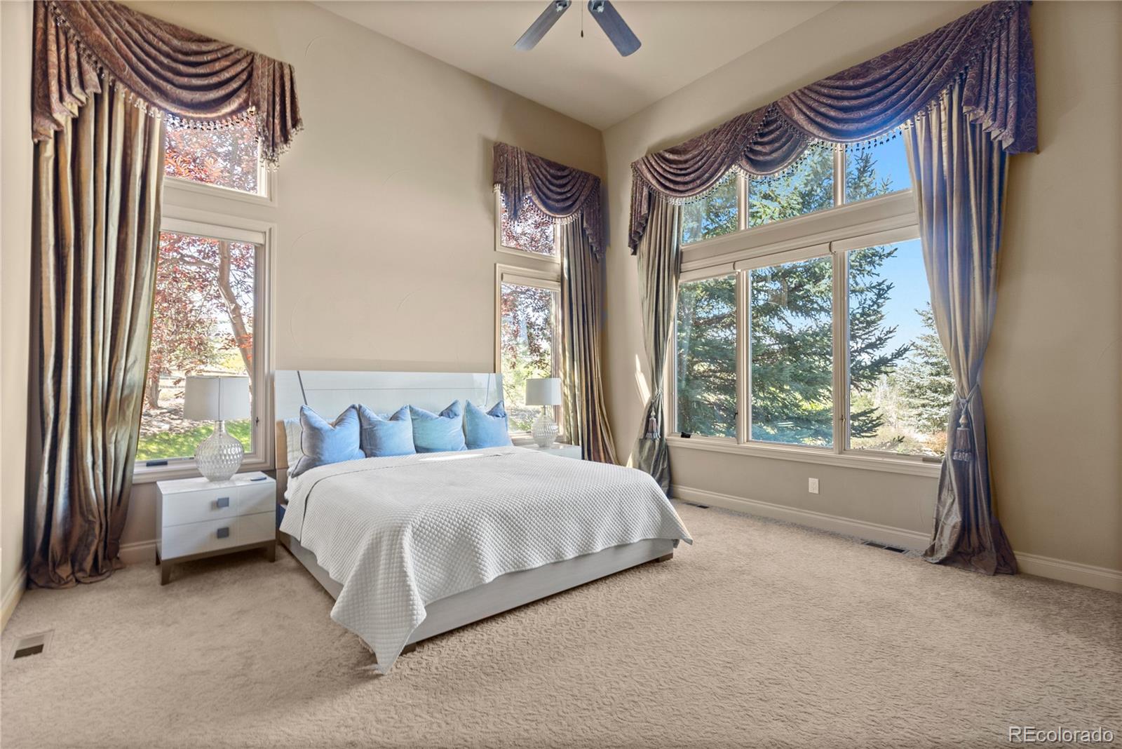 Aurora, Colorado, 80016, United States, 5 Bedrooms Bedrooms, ,7 BathroomsBathrooms,Residential,Active,1946531