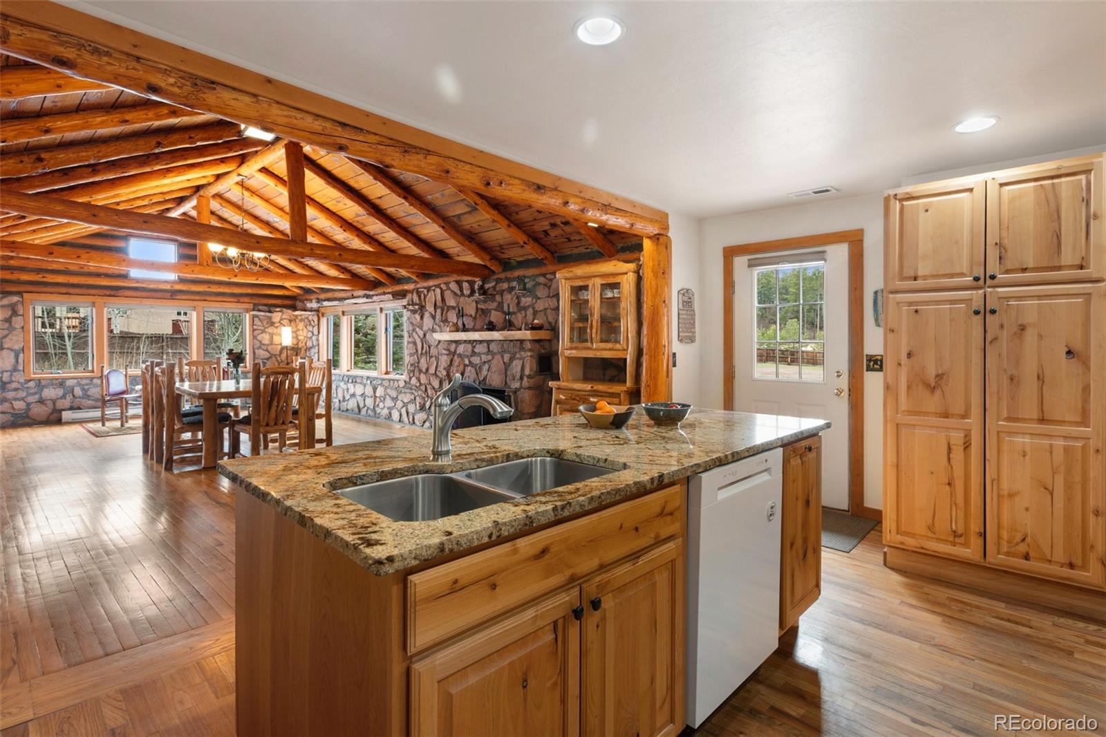 Woodland Park, Colorado, 80863, United States, 2 Bedrooms Bedrooms, ,2 BathroomsBathrooms,Residential,Active,2042765