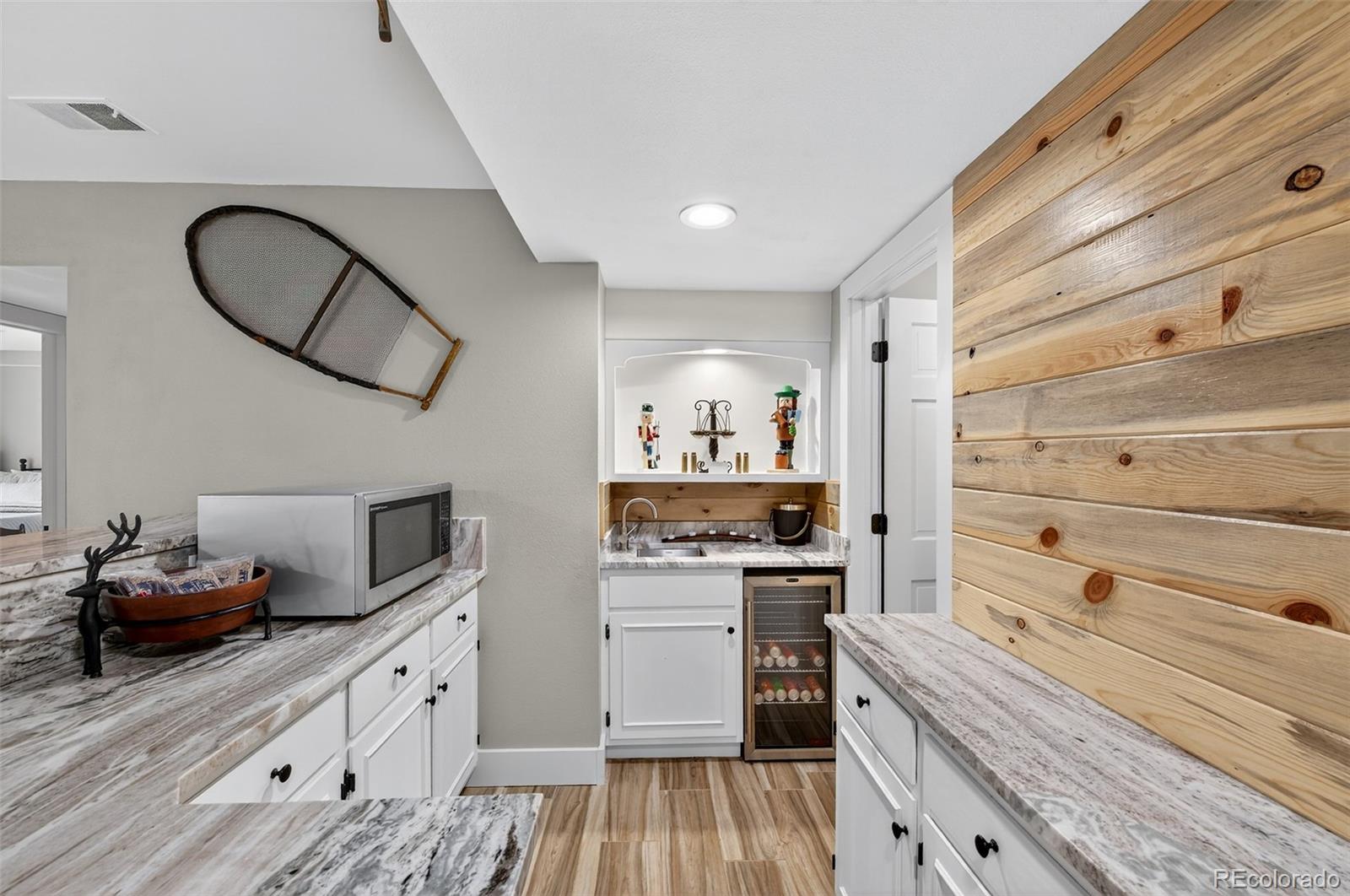 Littleton, Colorado, 80127, United States, 4 Bedrooms Bedrooms, ,5 BathroomsBathrooms,Residential,Active,1964263