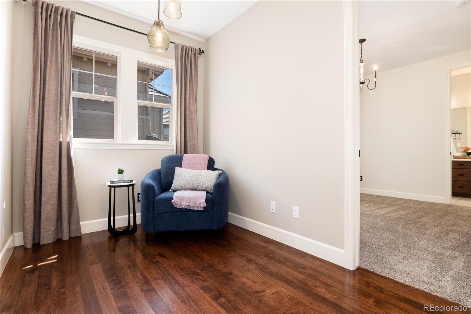 Highlands Ranch, Colorado, 80126, United States, 4 Bedrooms Bedrooms, ,4 BathroomsBathrooms,Residential,Active,1951823