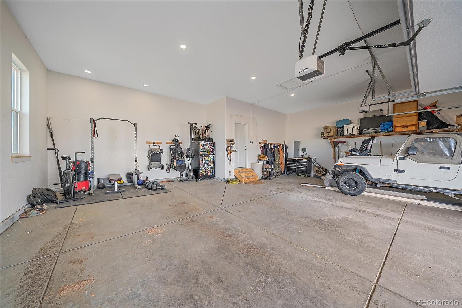 Elbert, Colorado, 80106, United States, 4 Bedrooms Bedrooms, ,4 BathroomsBathrooms,Residential,Active,2011437