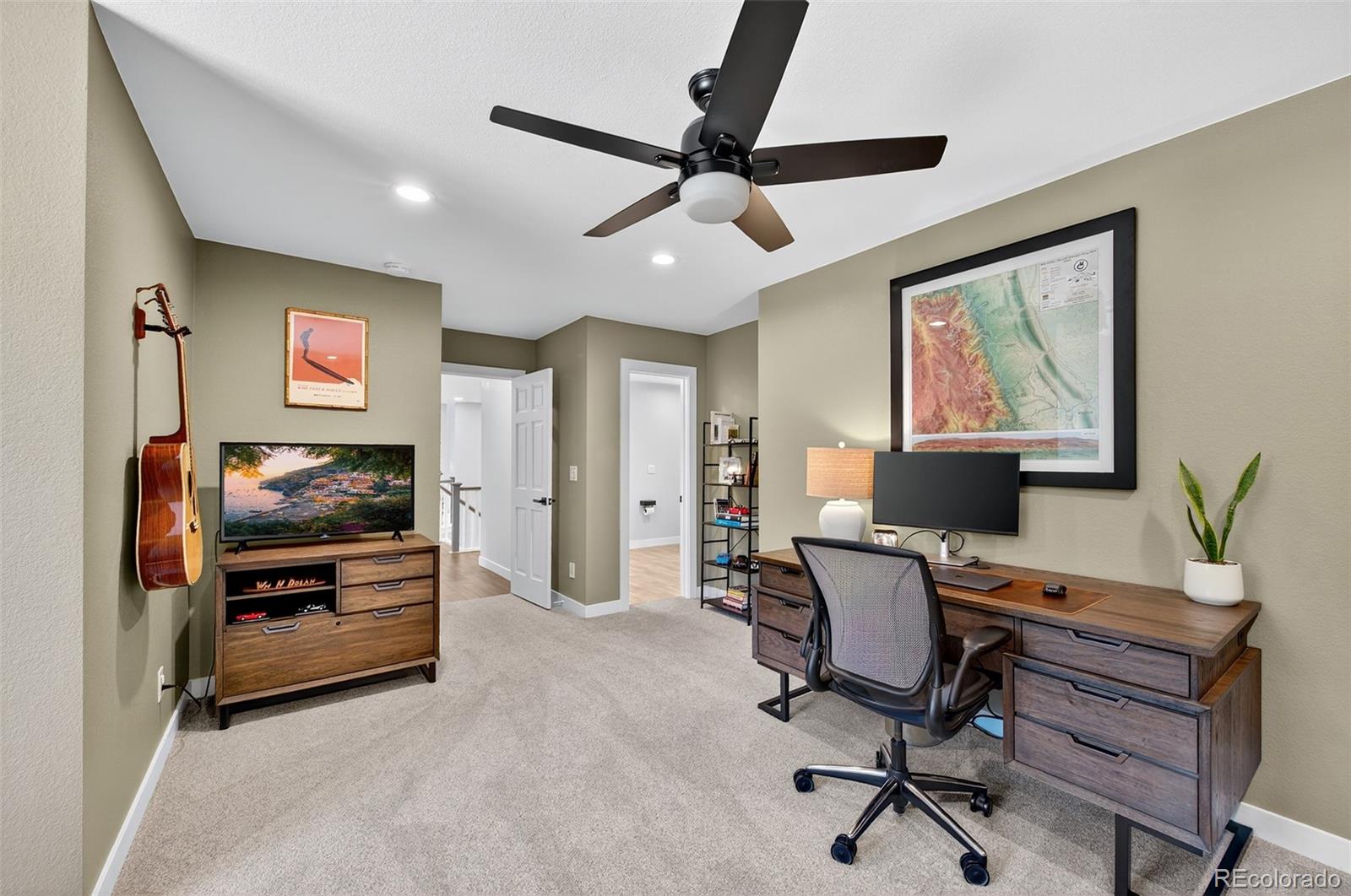 Littleton, Colorado, 80127, United States, 6 Bedrooms Bedrooms, ,4 BathroomsBathrooms,Residential,Active,1945540