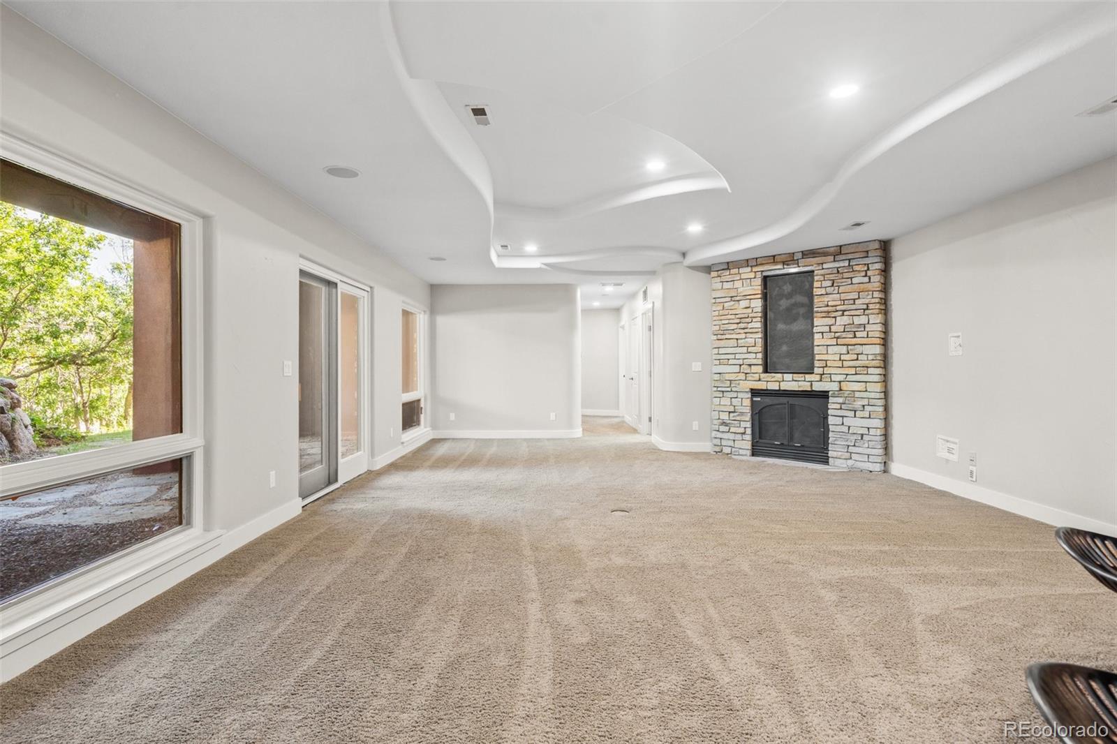 Colorado Springs, Colorado, 80919, United States, 4 Bedrooms Bedrooms, ,4 BathroomsBathrooms,Residential,Active,1909853