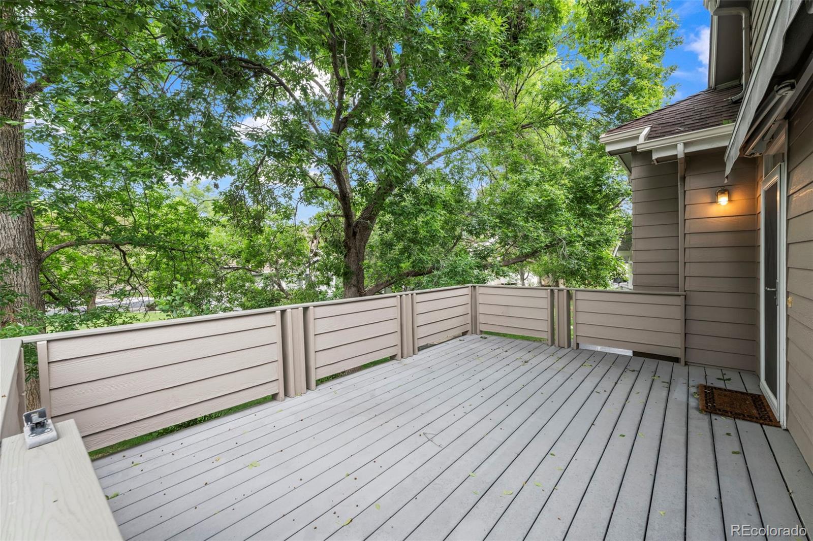 Boulder, Colorado, 80301, United States, 3 Bedrooms Bedrooms, ,4 BathroomsBathrooms,Residential,Active,2052046