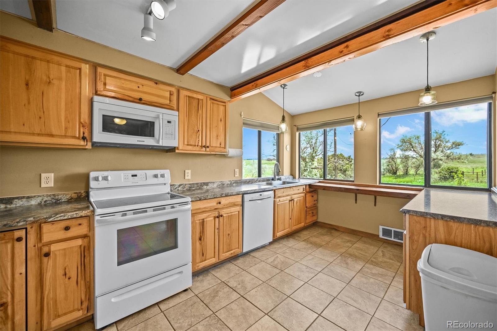 Watkins, Colorado, 80137, United States, 4 Bedrooms Bedrooms, ,3 BathroomsBathrooms,Residential,Active,2013169