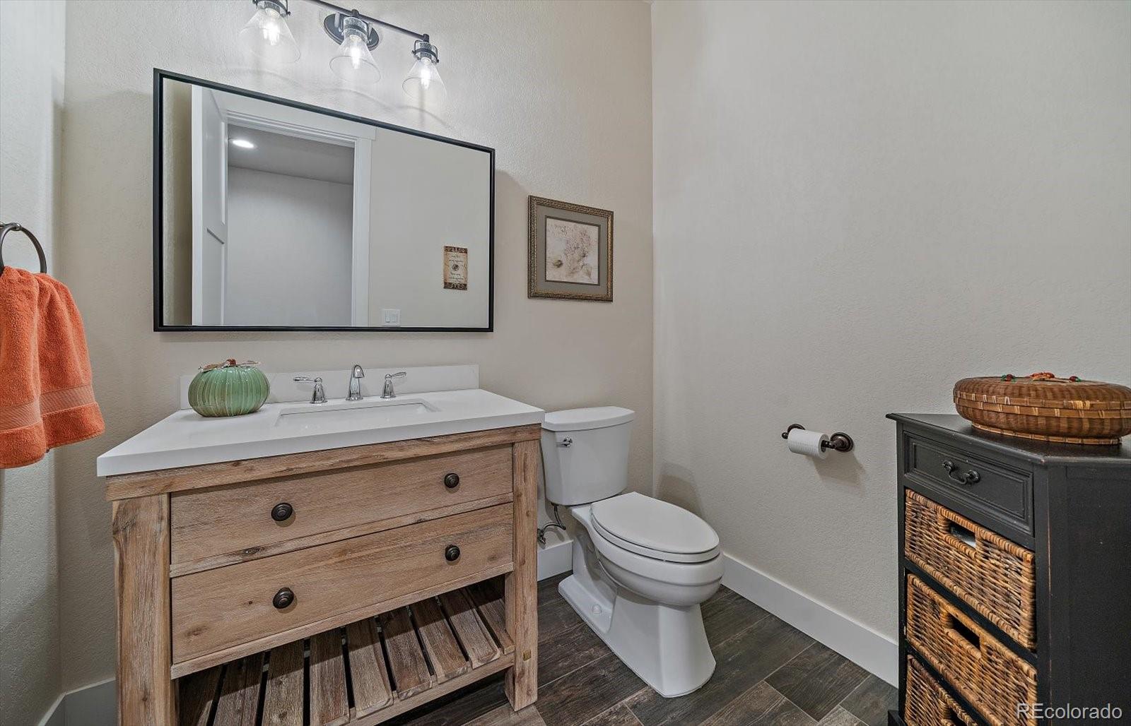 Franktown, Colorado, 80116, United States, 5 Bedrooms Bedrooms, ,6 BathroomsBathrooms,Residential,Active,1811101