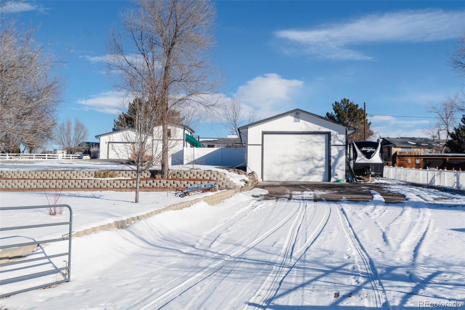 Westminster, Colorado, 80021, United States, 3 Bedrooms Bedrooms, ,4 BathroomsBathrooms,Residential,Contingent,1764464