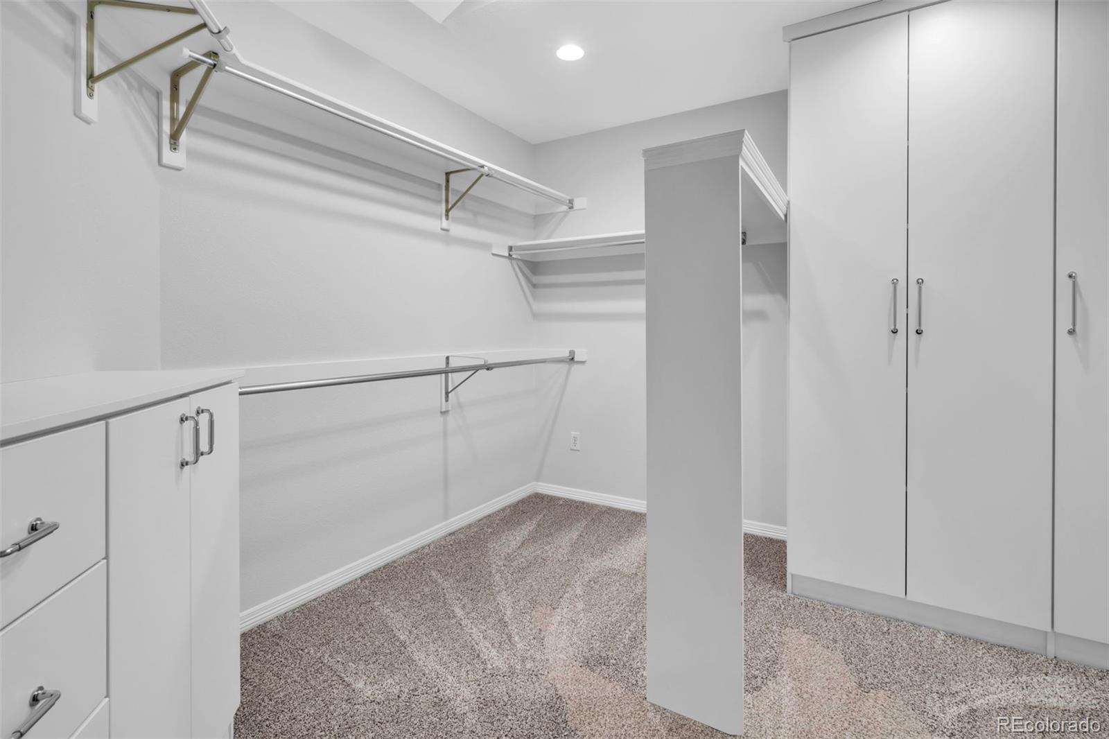 Boulder, Colorado, 80304, United States, 4 Bedrooms Bedrooms, ,5 BathroomsBathrooms,Residential,Active,1944028