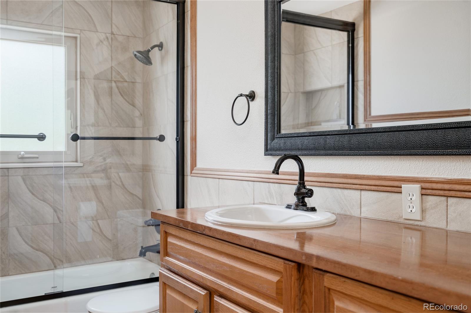 Loveland, Colorado, 80537, United States, 3 Bedrooms Bedrooms, ,3 BathroomsBathrooms,Residential,Active,1892432