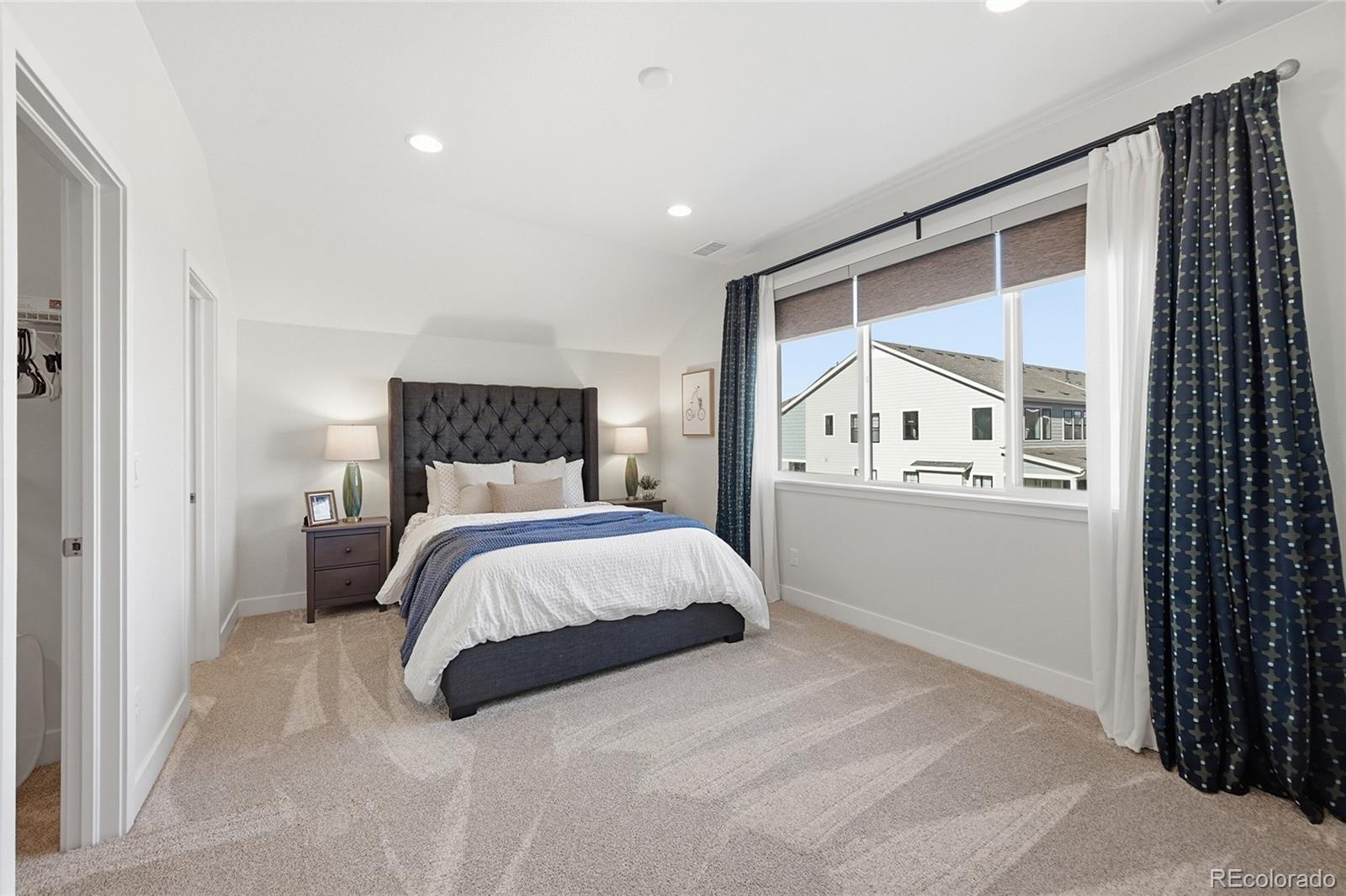 Littleton, Colorado, 80125, United States, 5 Bedrooms Bedrooms, ,7 BathroomsBathrooms,Residential,Active,2012467