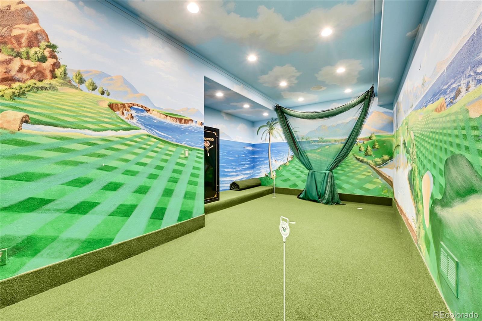 Lakewood, Colorado, 80227, United States, 4 Bedrooms Bedrooms, ,5 BathroomsBathrooms,Residential,Active,1831768