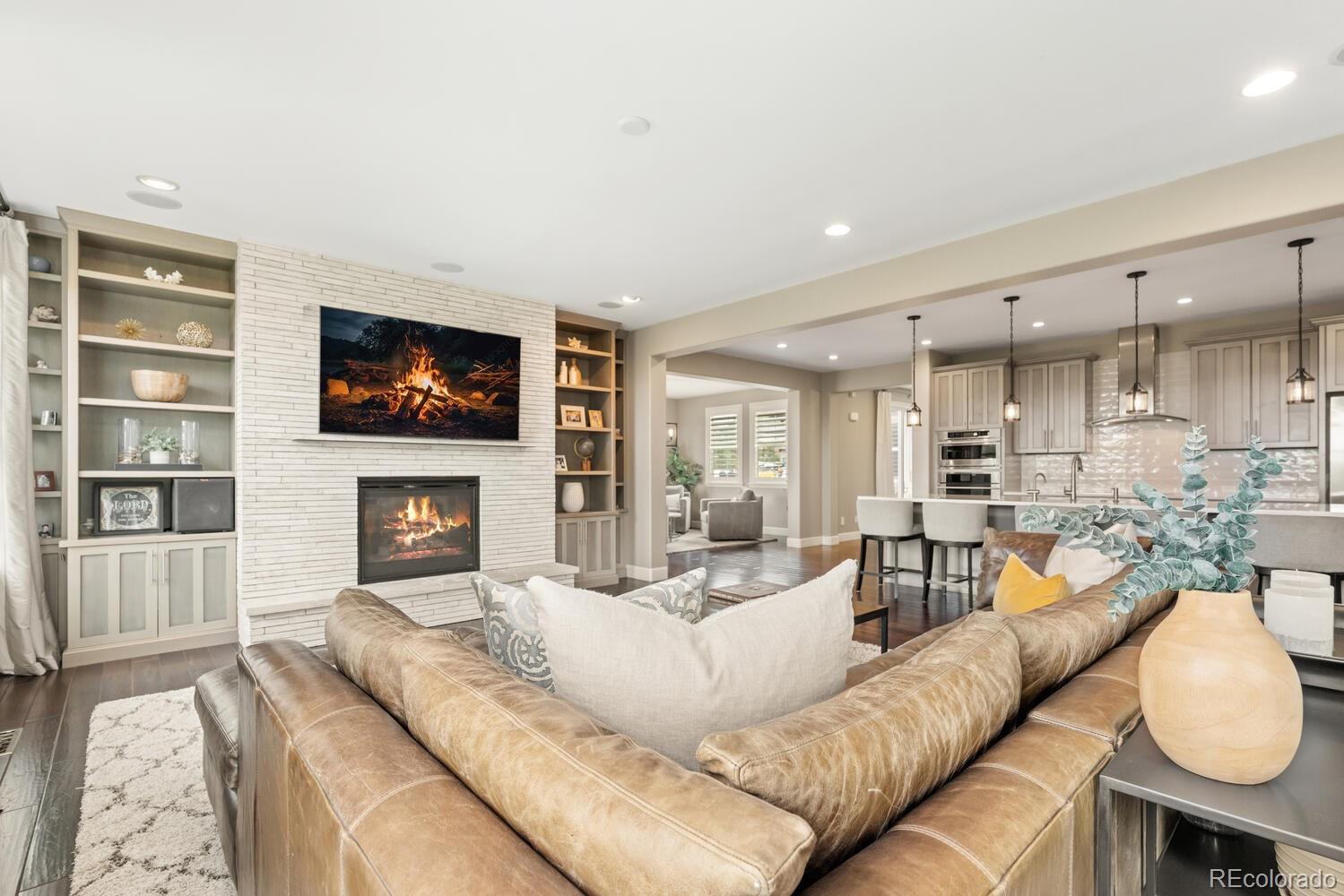 Highlands Ranch, Colorado, 80126, United States, 5 Bedrooms Bedrooms, ,7 BathroomsBathrooms,Residential,Active,2010899