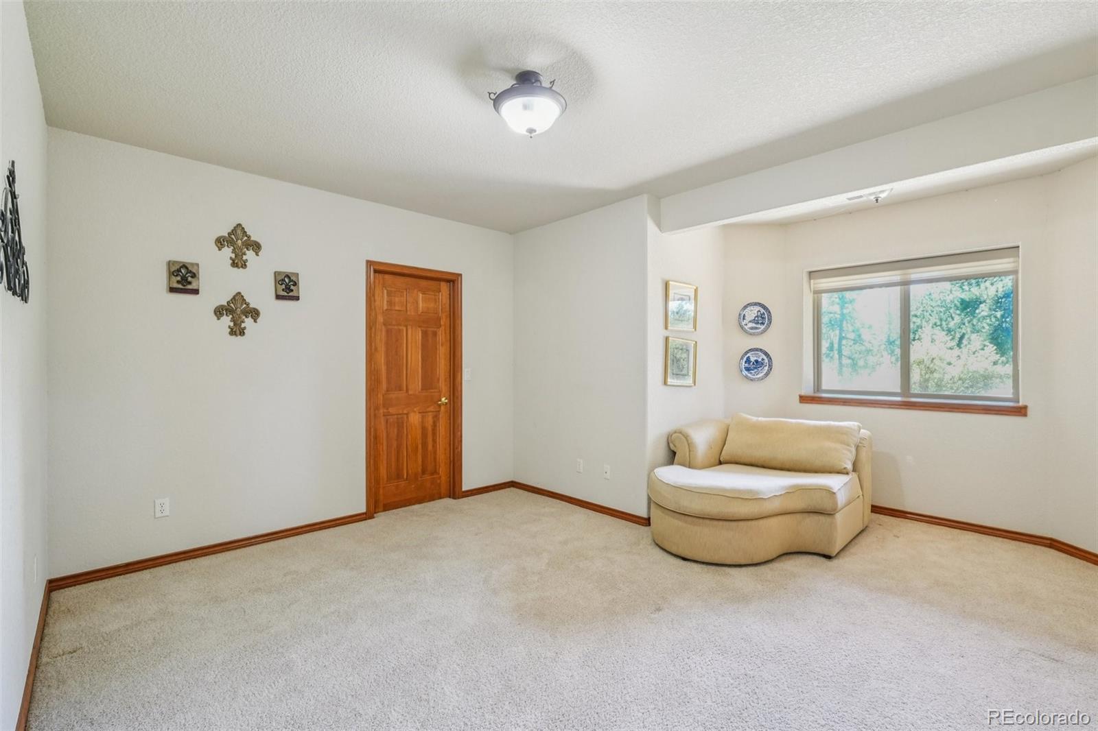 Monument, Colorado, 80132, United States, 5 Bedrooms Bedrooms, ,5 BathroomsBathrooms,Residential,Active,1992261