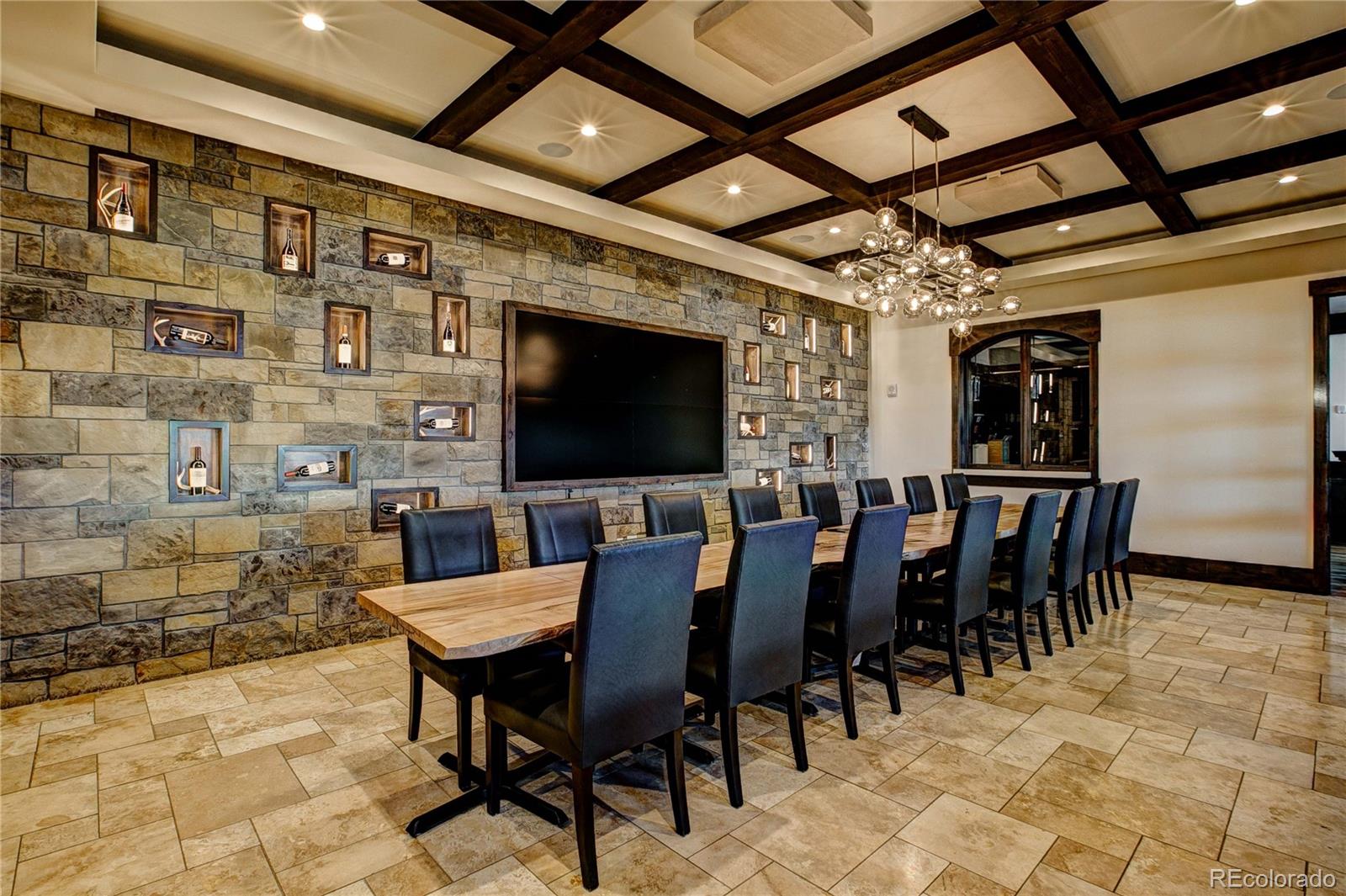 Berthoud, Colorado, 80513, United States, 4 Bedrooms Bedrooms, ,9 BathroomsBathrooms,Residential,Active,1990664