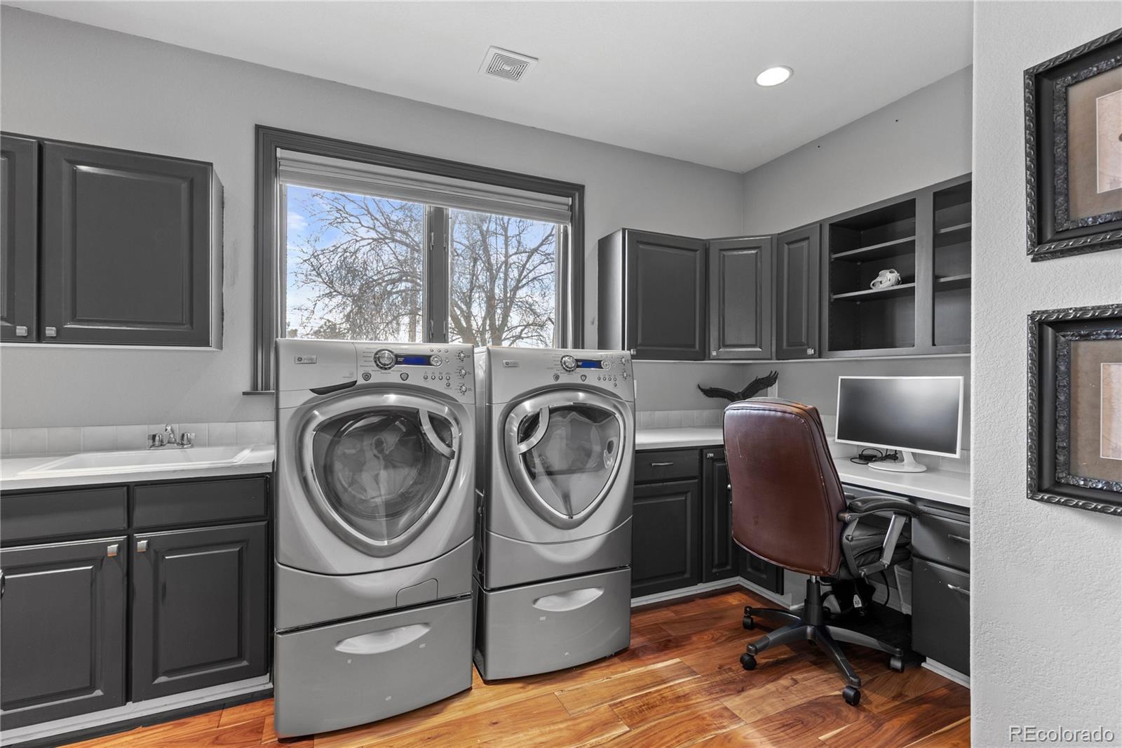 Parker, Colorado, 80138, United States, 4 Bedrooms Bedrooms, ,4 BathroomsBathrooms,Residential,Active,2025601