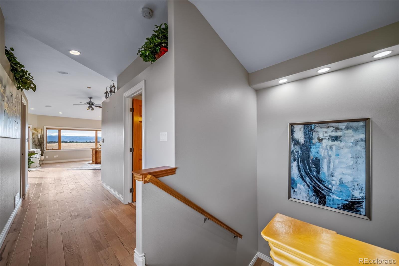 Larkspur, Colorado, 80118, United States, 4 Bedrooms Bedrooms, ,3 BathroomsBathrooms,Residential,Active,2007969